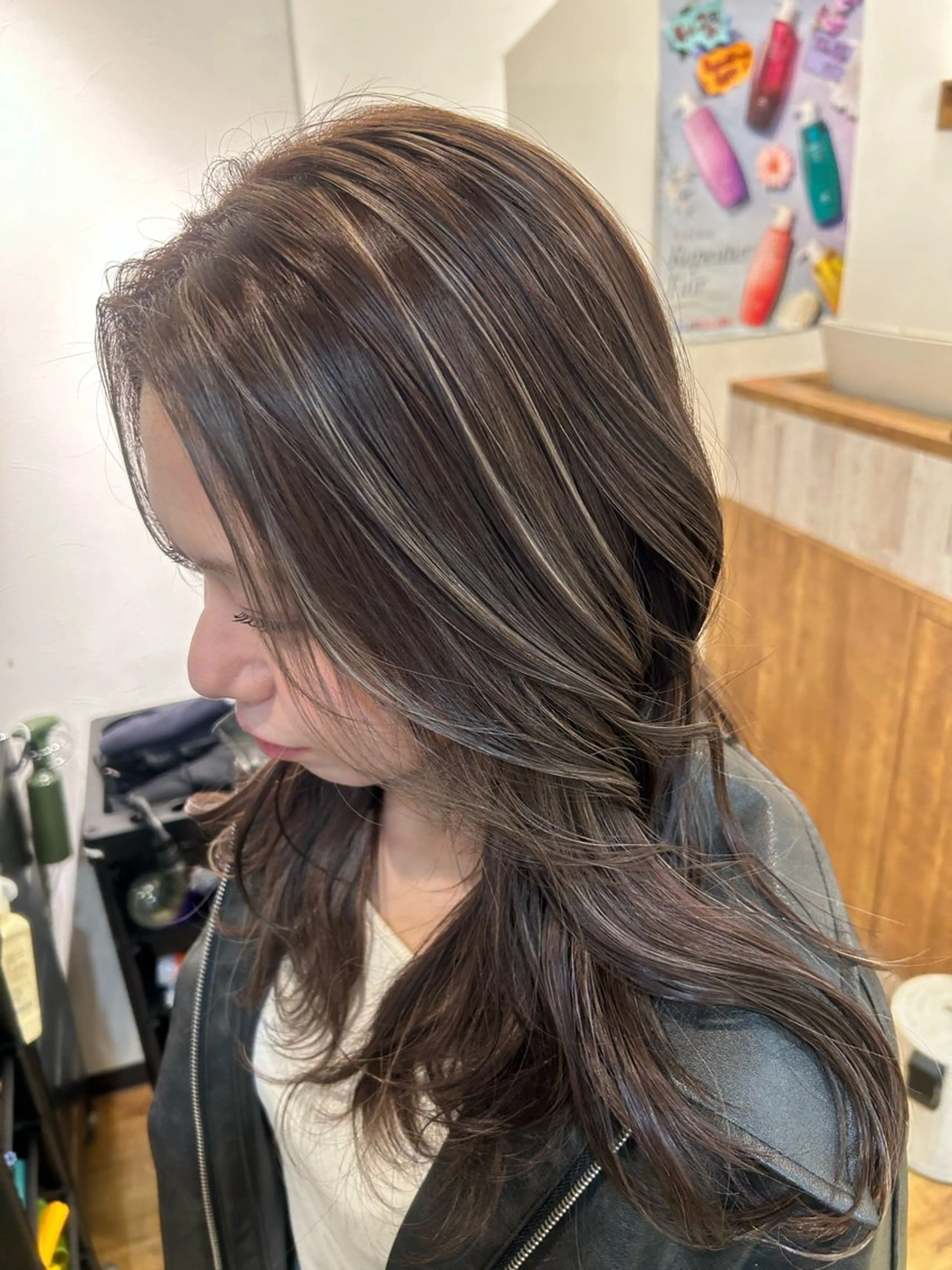 カット＋パーソナルハイライトカラー✨の写真