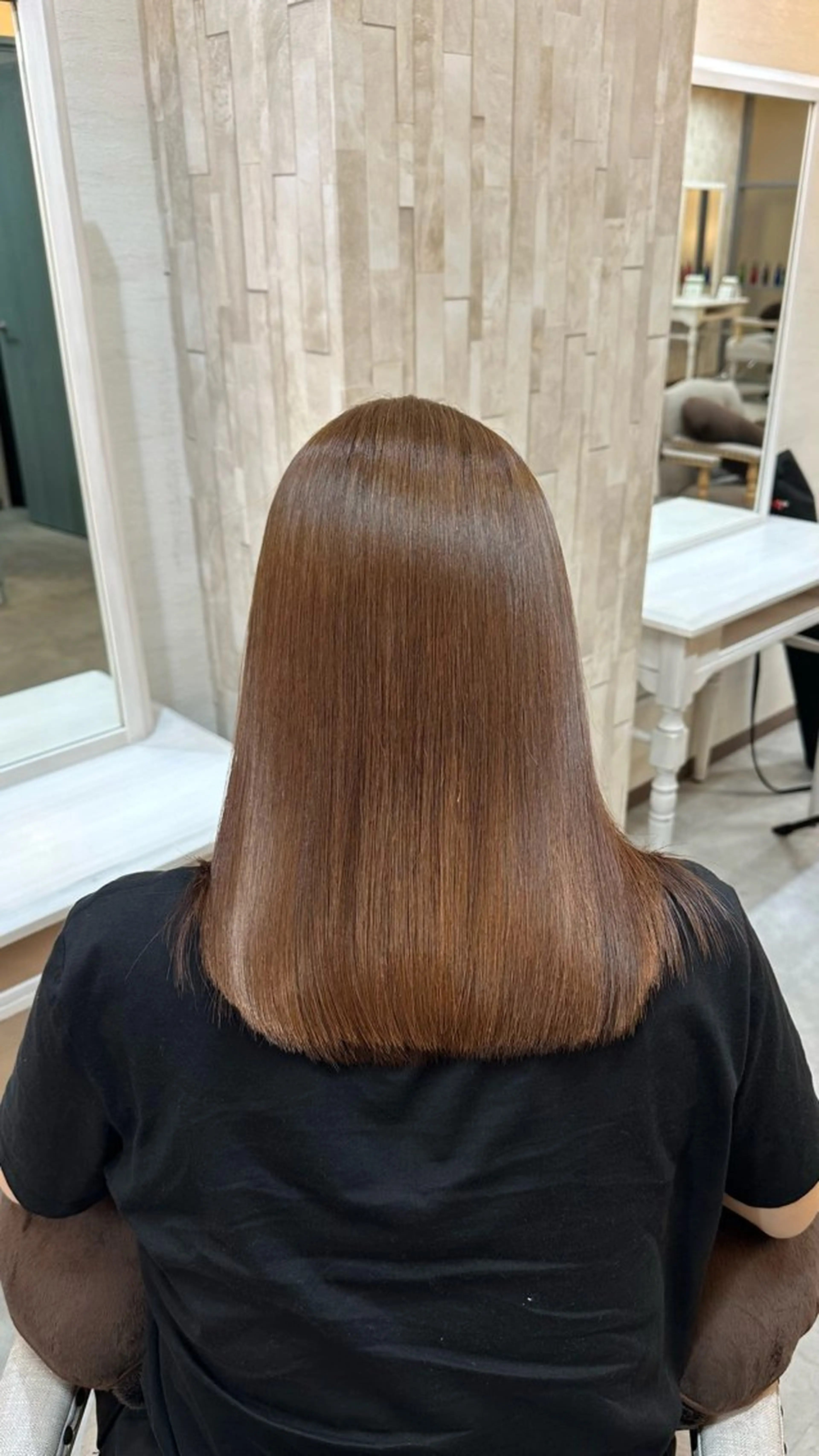 ミディアム 縮毛矯正 トリートメント 🖤ほのか/ツヤ髪 /髪質改善/縮毛矯正のヘアスタイル