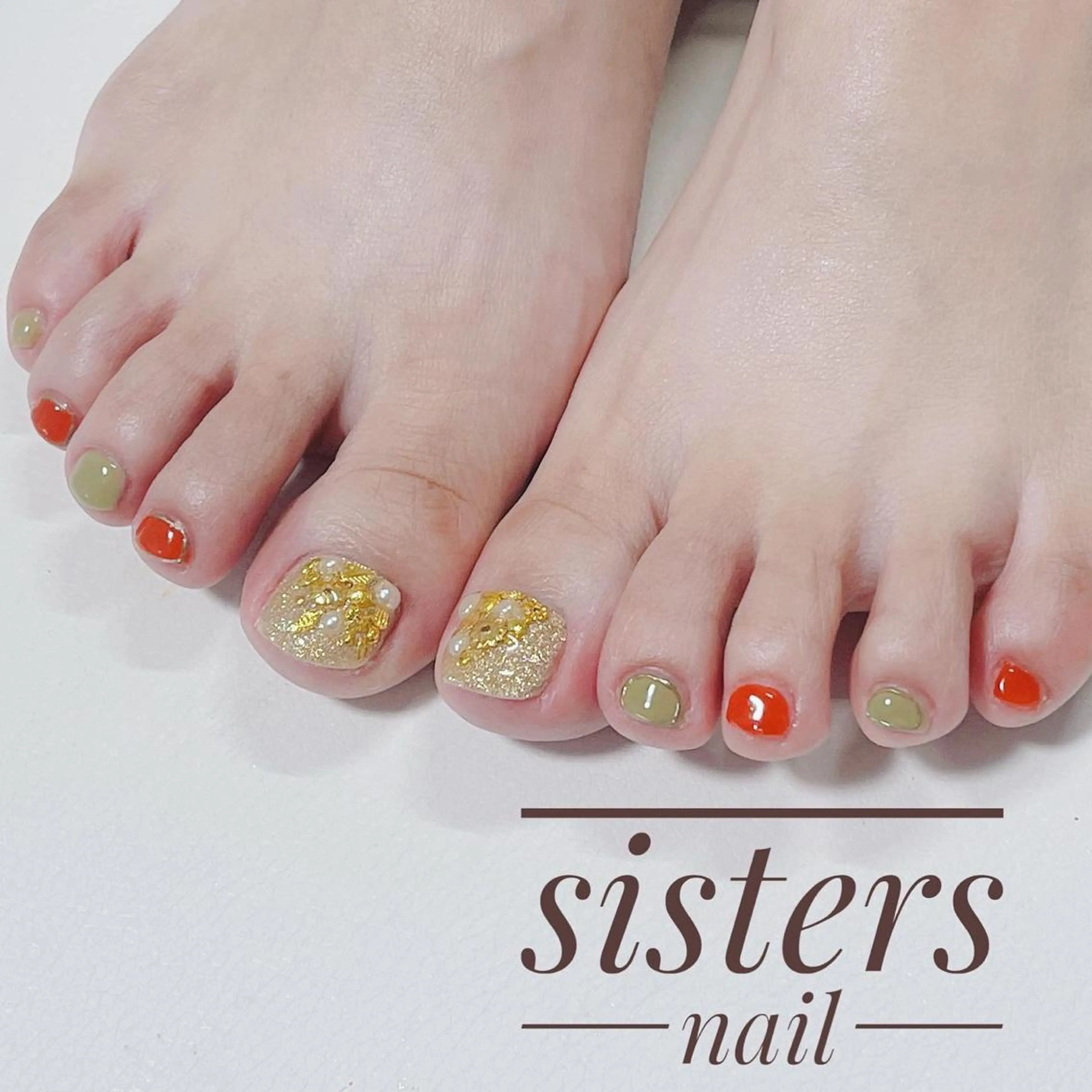 ネイル アートネイル フットネイル ニュアンスネイル オレンジ sisters nail.fのネイルデザイン