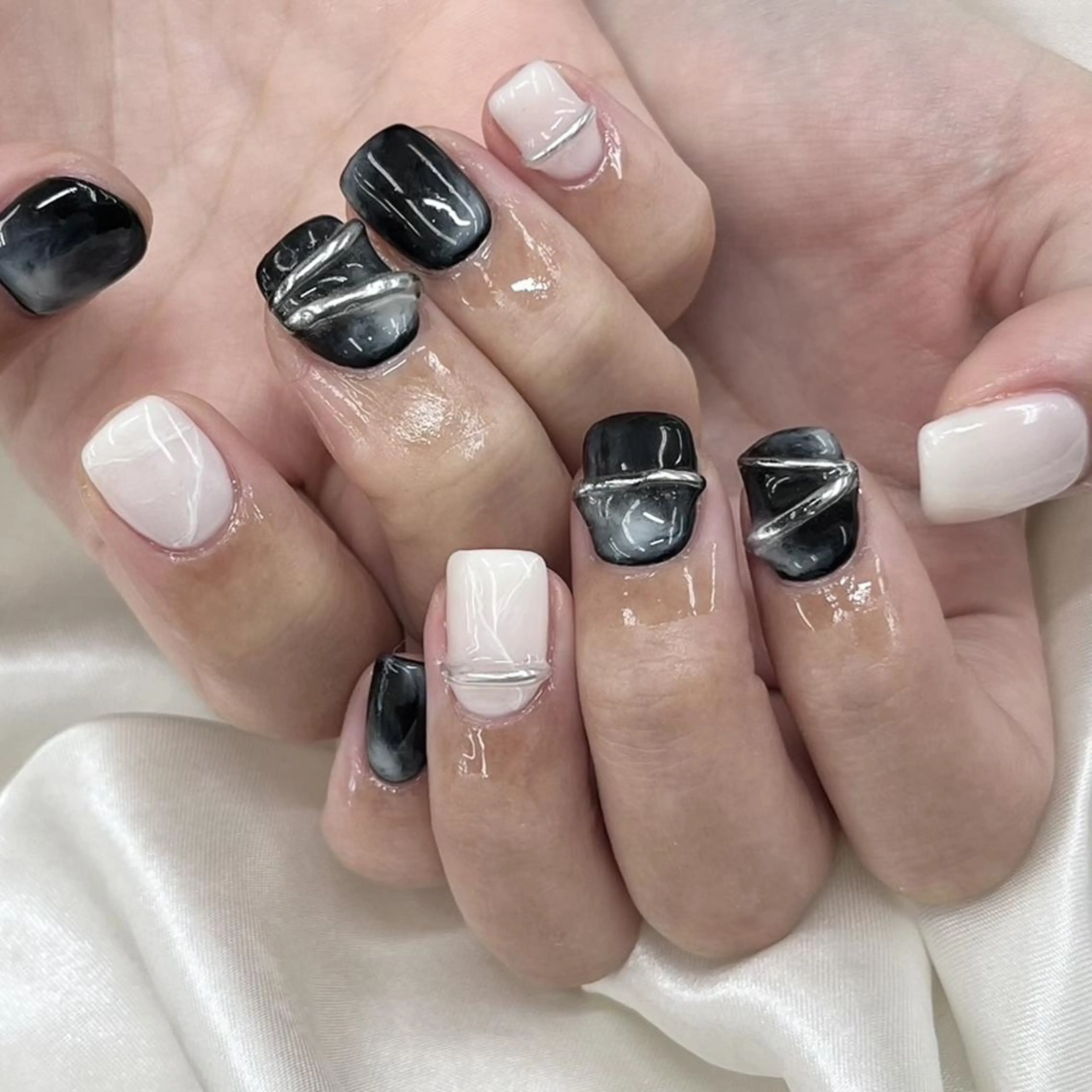 ネイル Nail salon Honey Beeのネイルデザイン