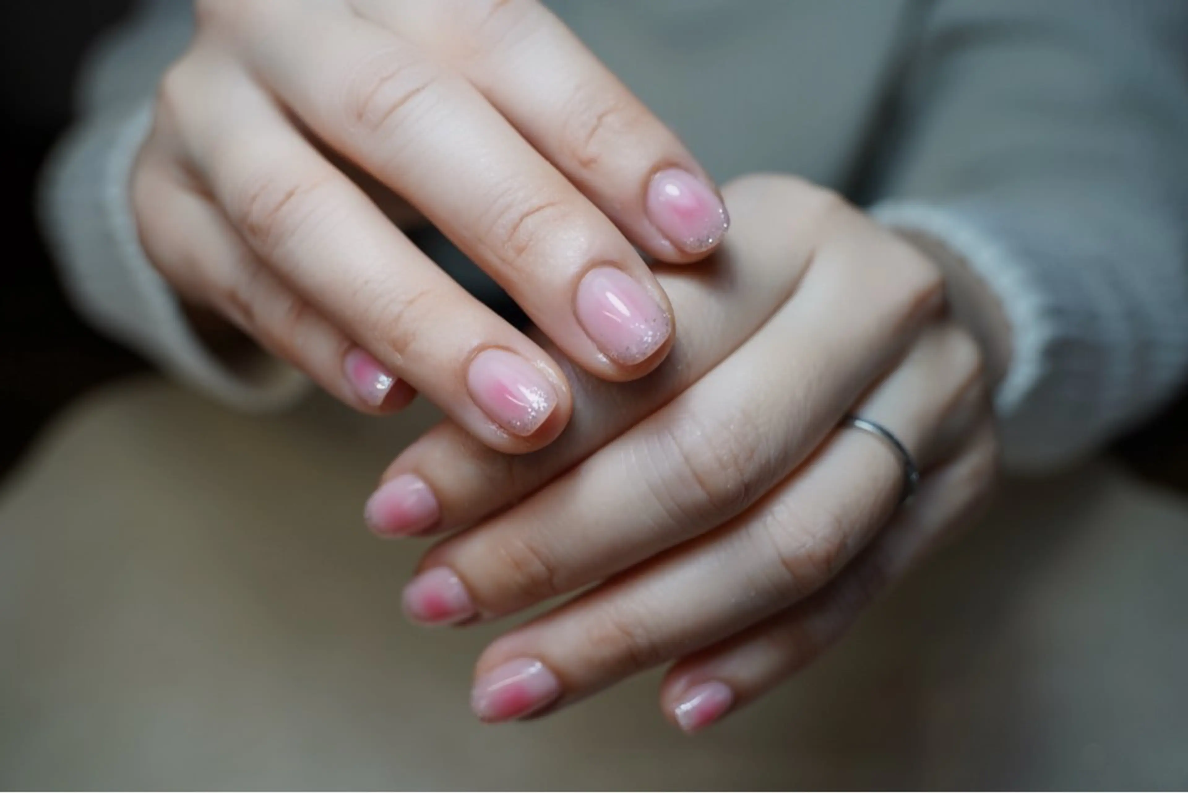 ネイル アートネイル ハンドネイル 𝐴𝑁𝑈𝐸 トラブル爪育成専門のネイルデザイン