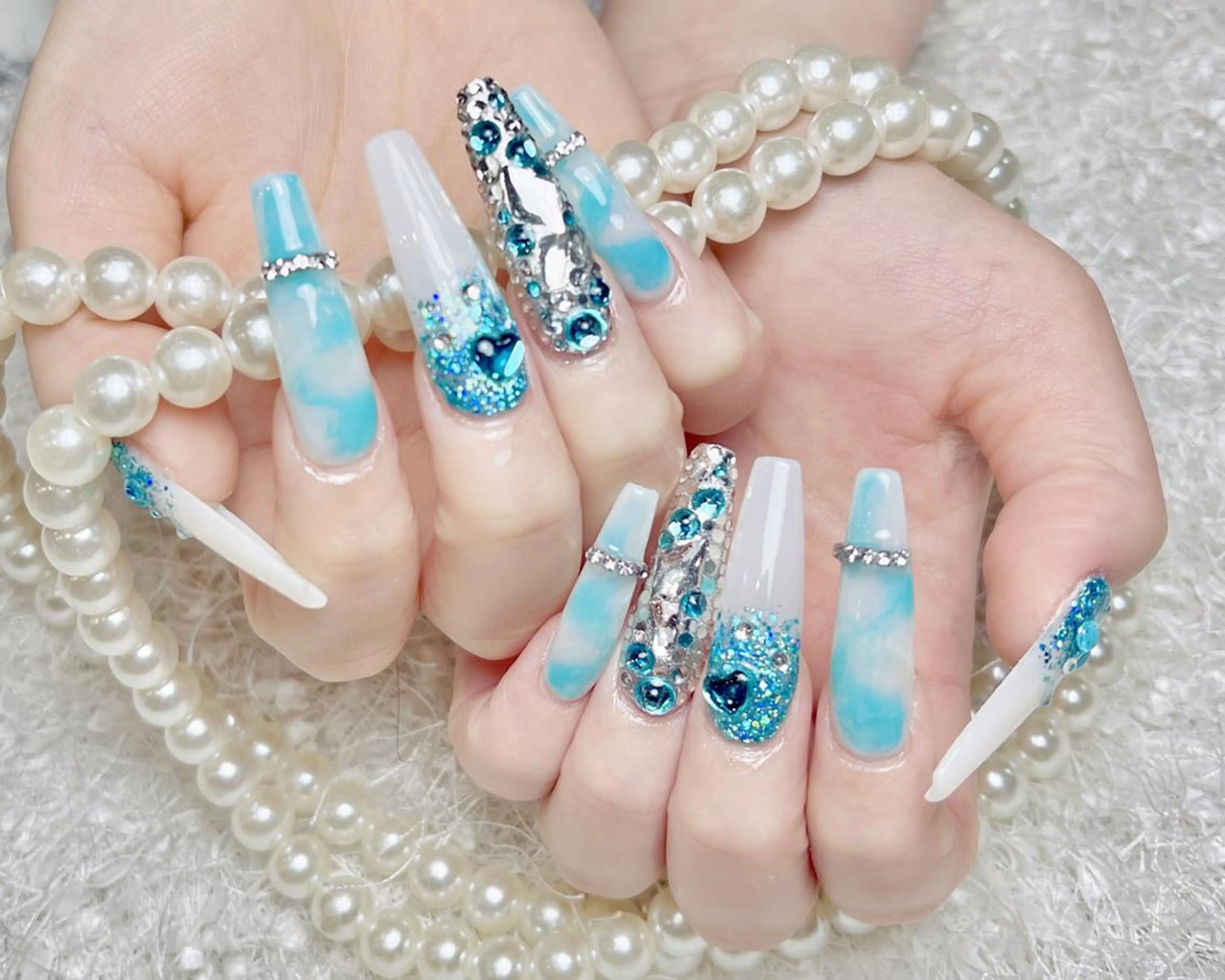 ネイル ハンドネイル ハンドケア momo 💕のネイルデザイン