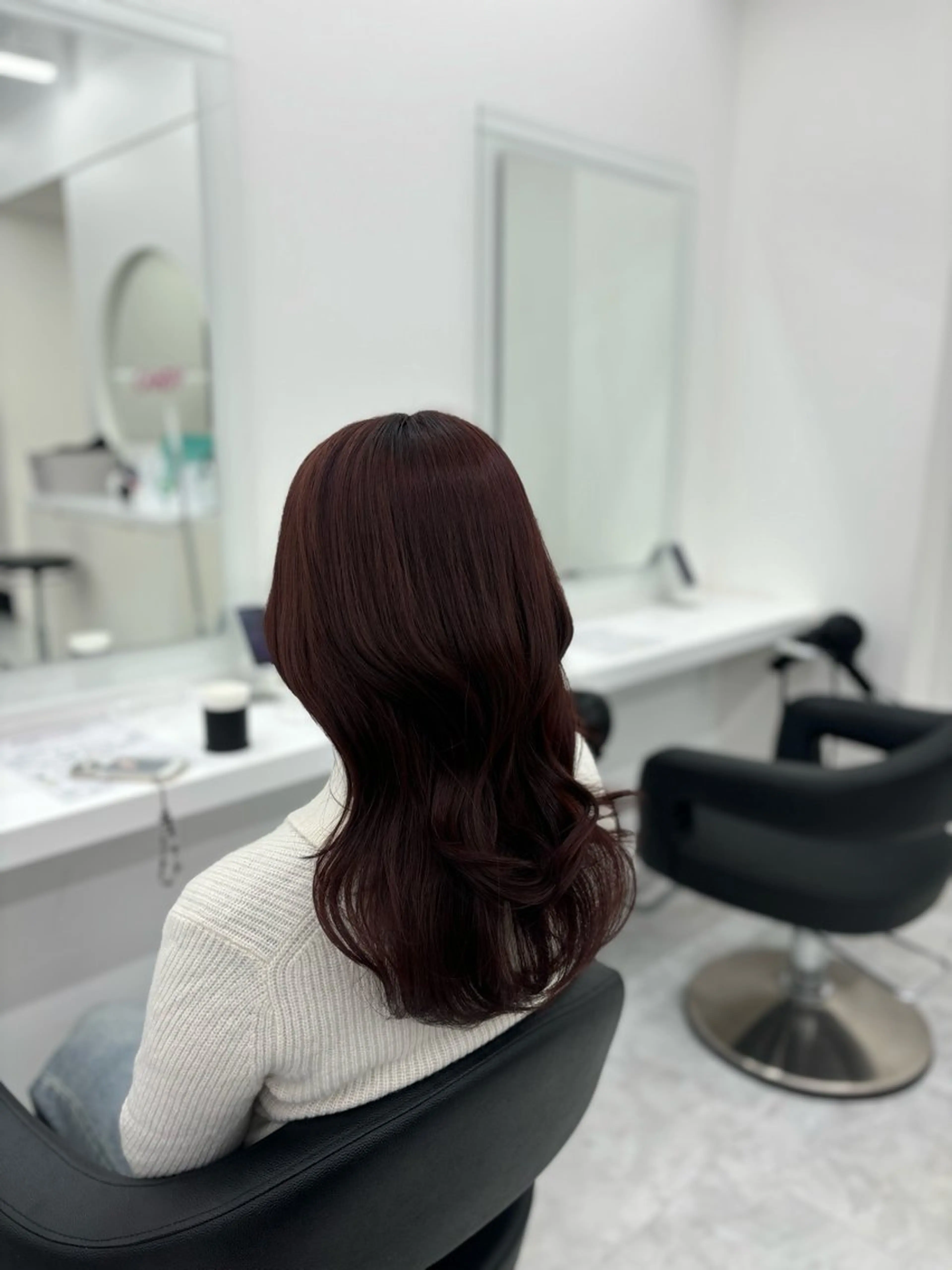 セミロング カラー 🤍レイヤー/顔周り /hirari🤍のヘアスタイル