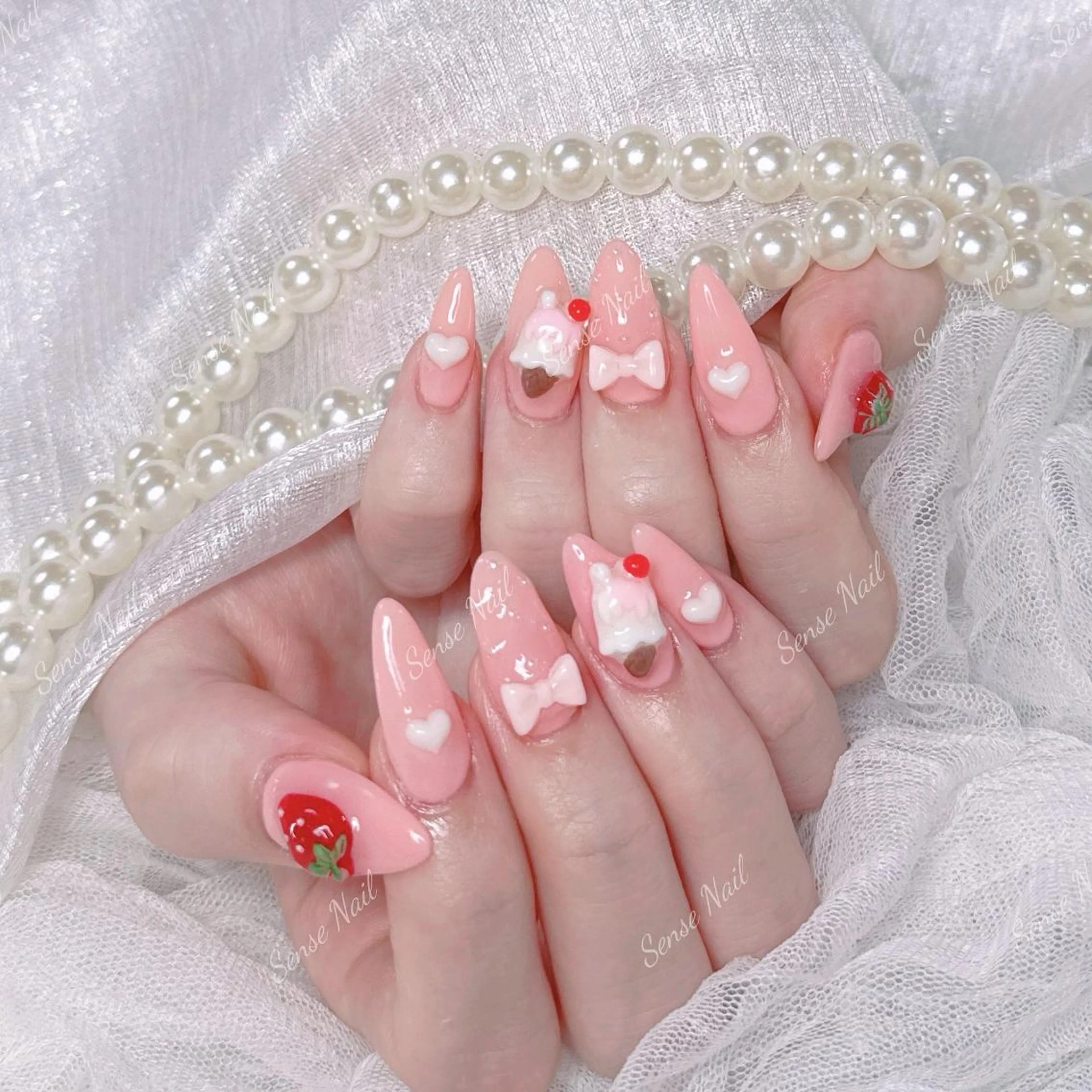 ネイル ハンドネイル ハンドケア 🎀Sense Nail池袋店🎀のネイルデザイン