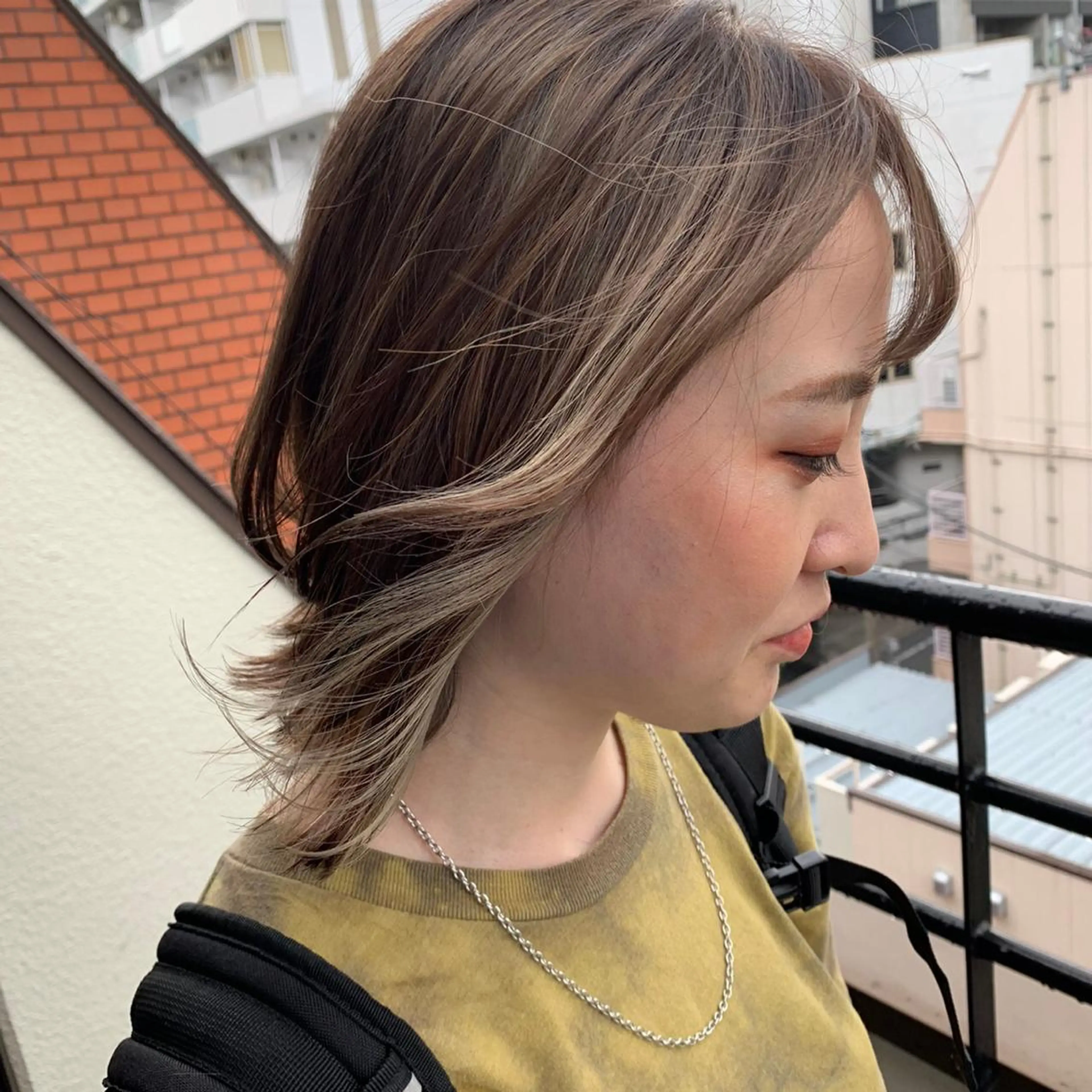 ミディアム カラー パーマ ヘアアレンジ メンズ ネイル マツエク・マツパ 女性専用サロン梅田 髪質改善カラーakiのヘアスタイル