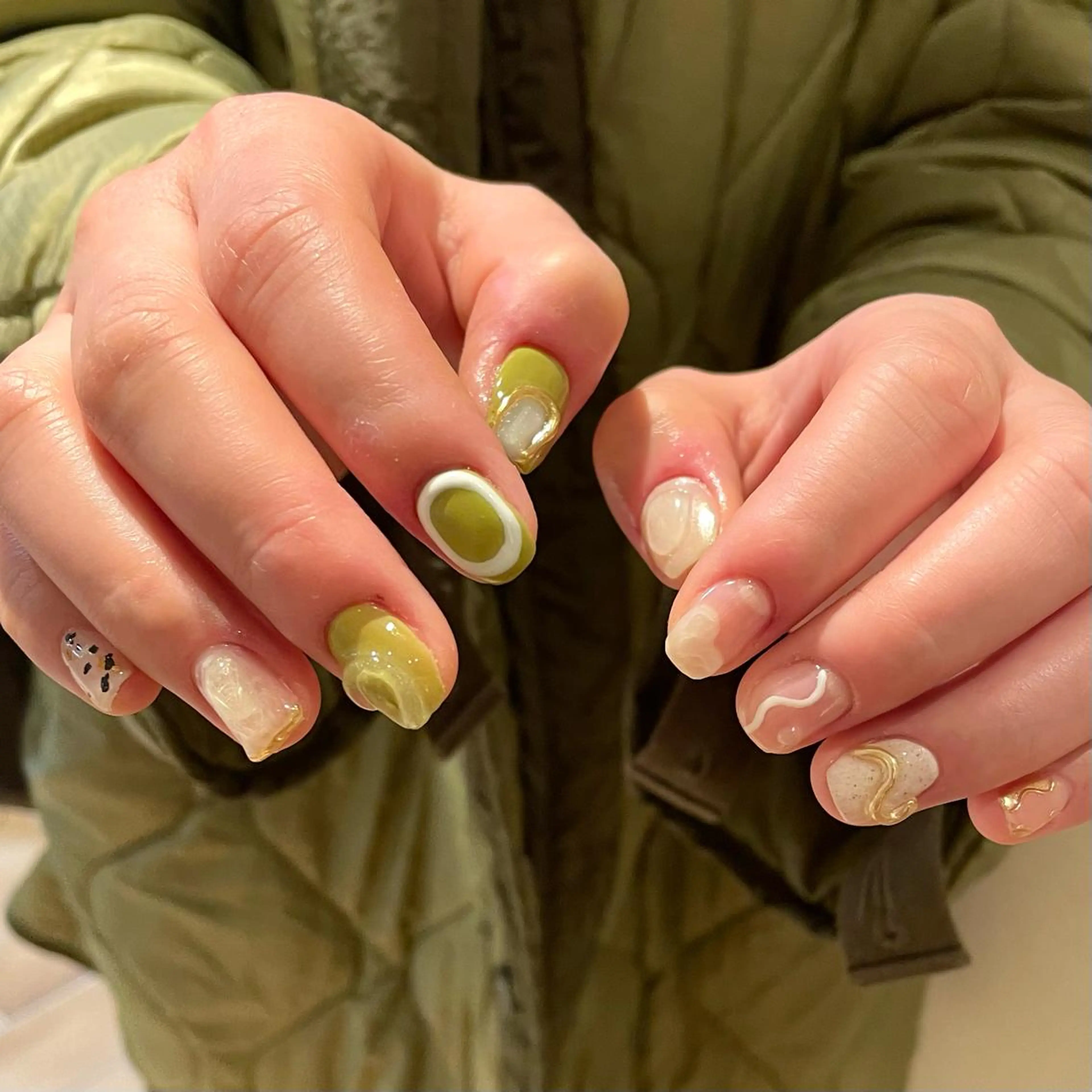 ネイル ハンドネイル 新井 ひなののネイルデザイン