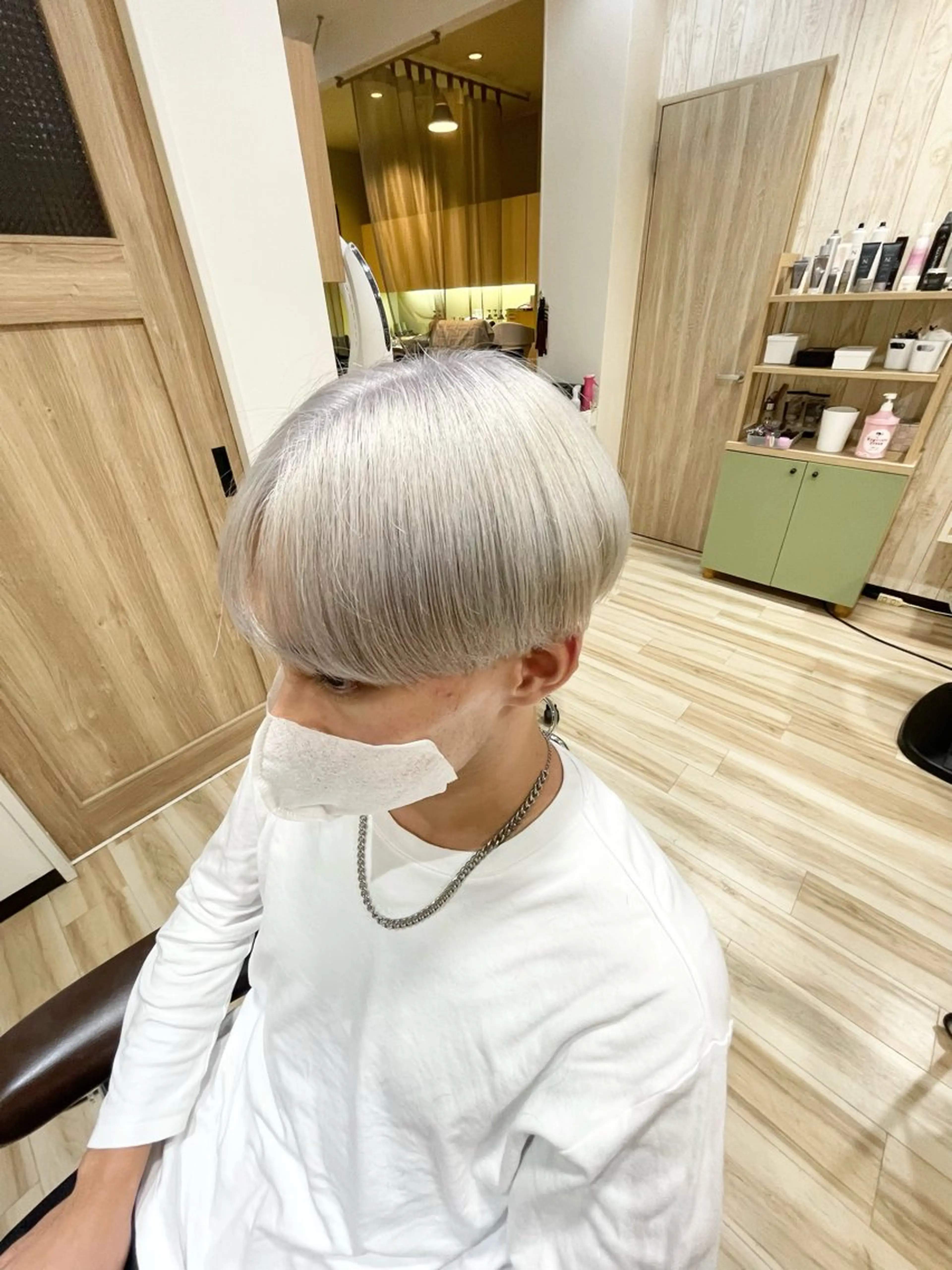 ショート カラー メンズ 🌈派手髪ハイトーン 🌈鈴木亮太🌈のヘアスタイル