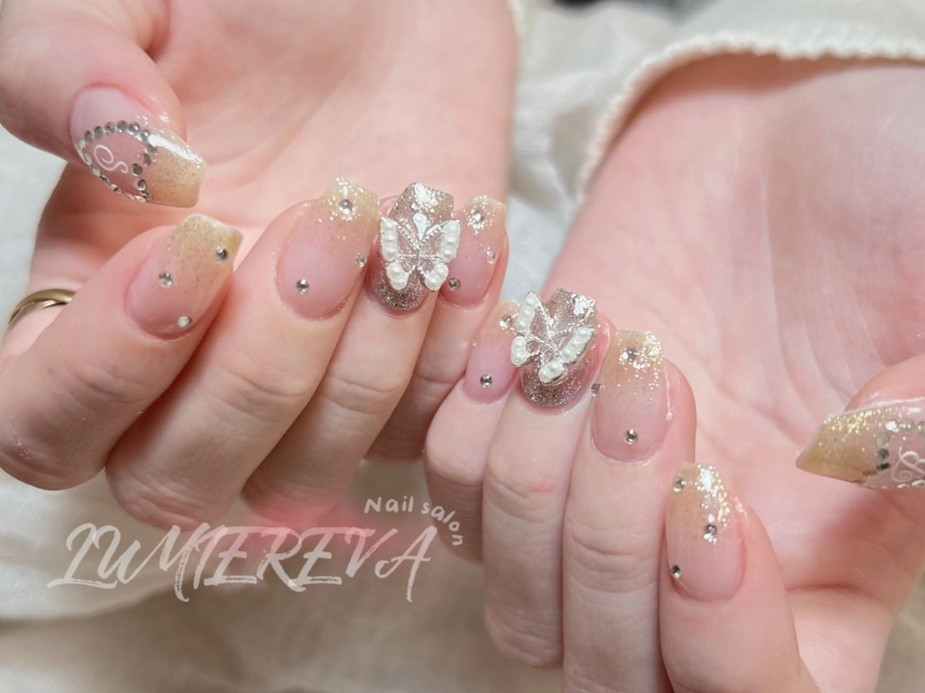 ネイル ハンドネイル lumiereva nail salon所属・Lumiereva nail salonのネイルデザイン