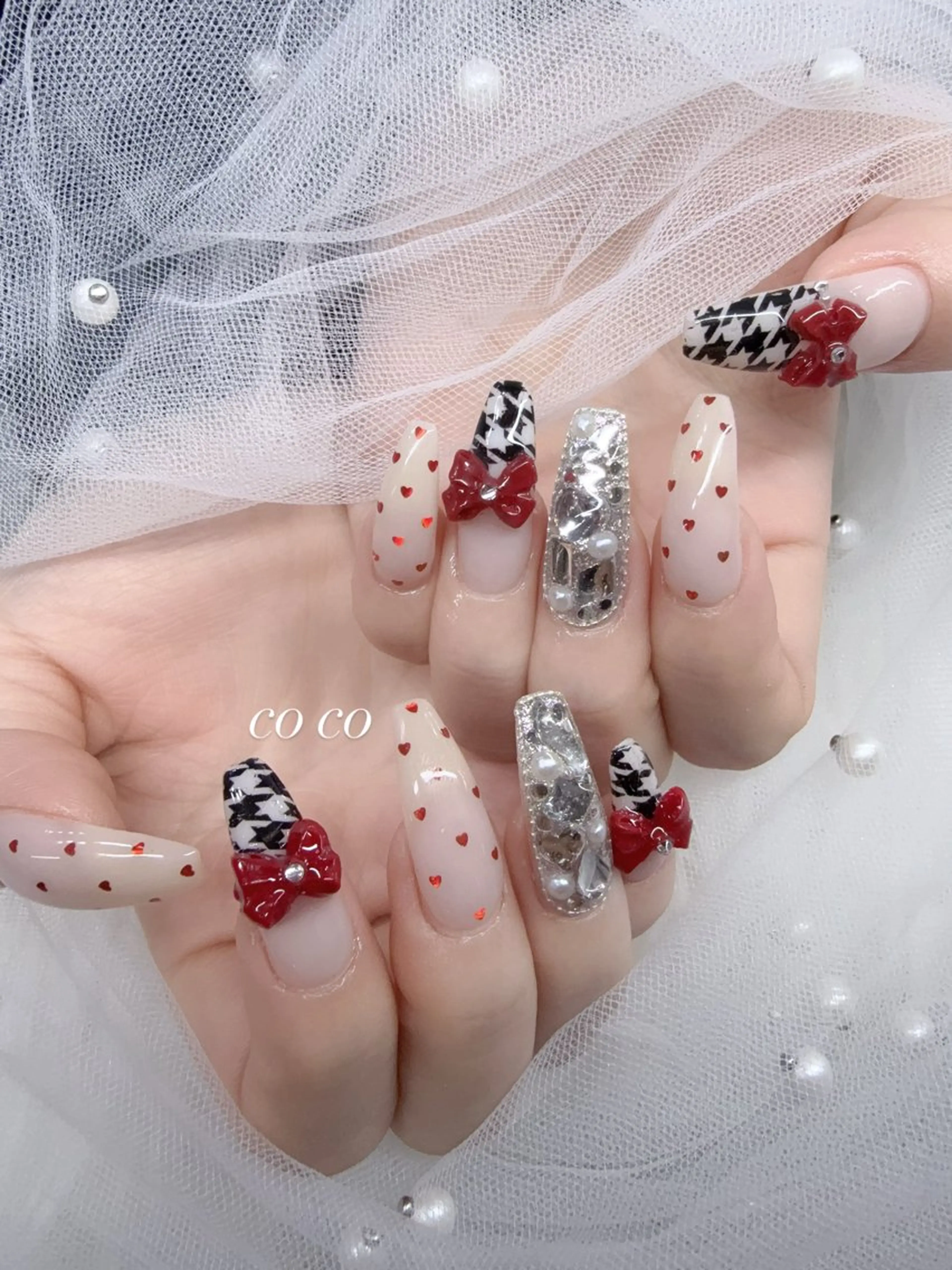 ネイル ハート リボン バレンタイン ハンドネイル COCO ネイルのネイルデザイン