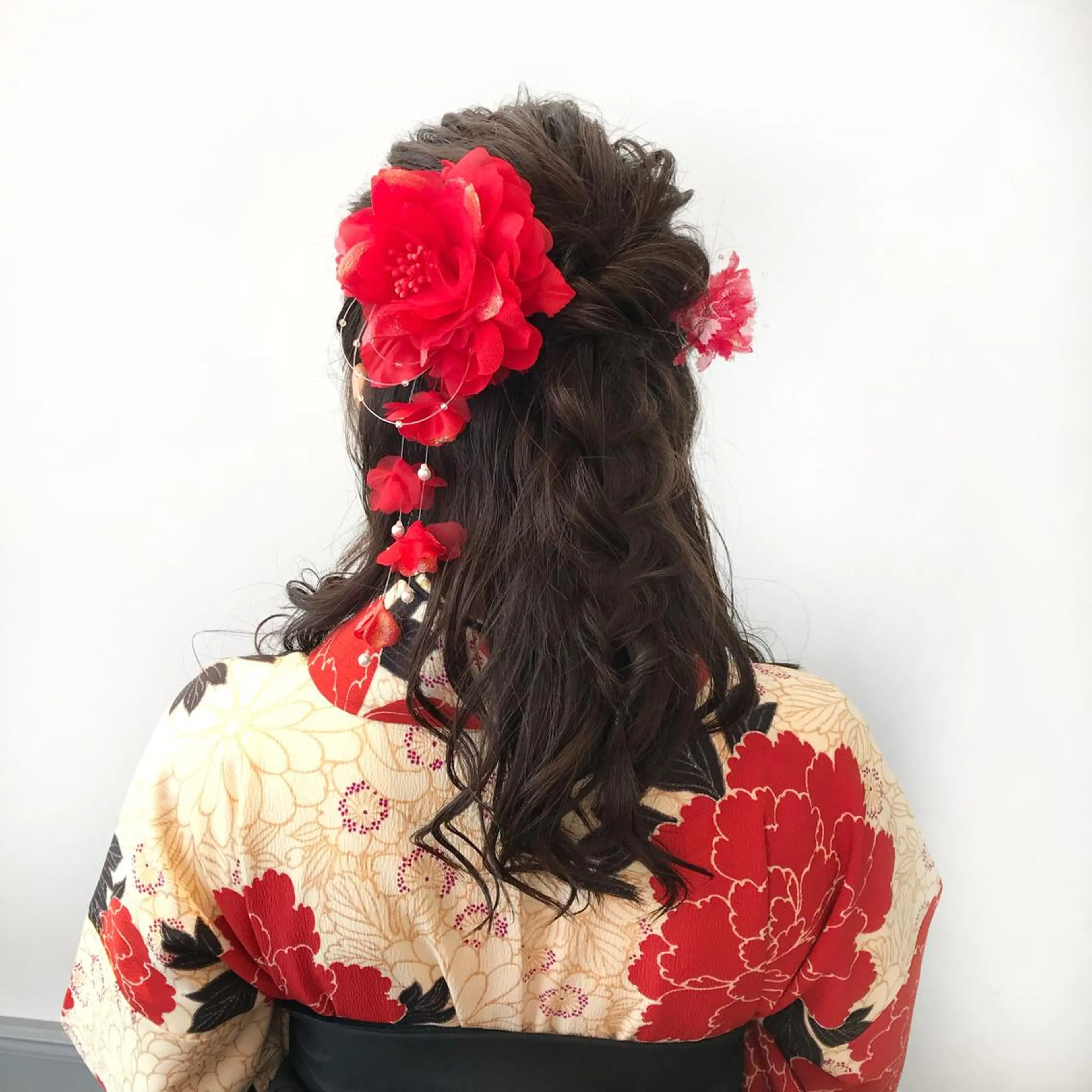 ヘアアレンジ LOST CITY 横浜所属・🪐脱白髪染め 🪐松尾菜々美のヘアスタイル