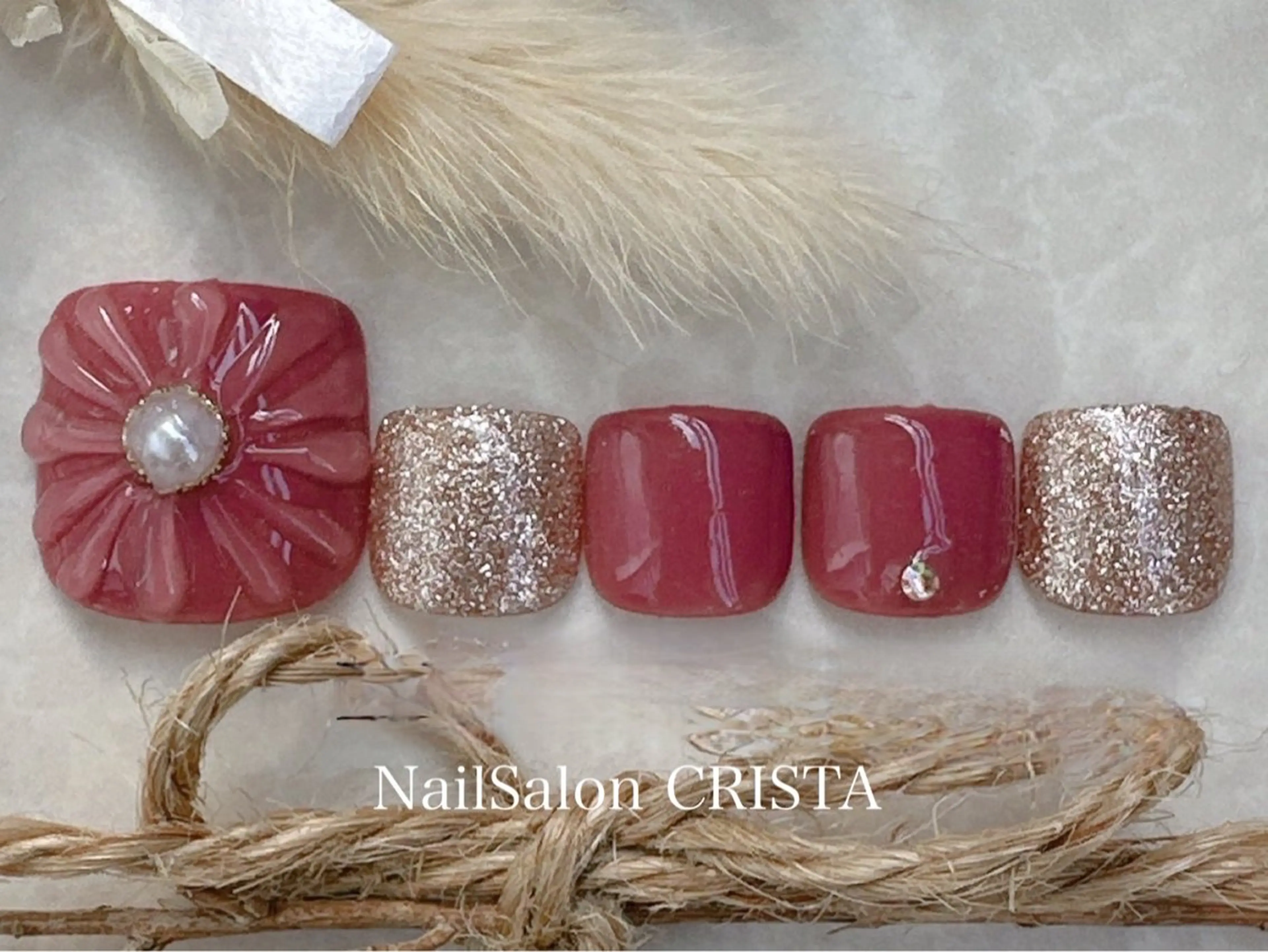 ネイル フットネイル ジェルネイル マグネットネイル オフィスネイル ワンカラーネイル NAILSALON CRISTA所属・🤍CRISTA yui🤍のネイルデザイン