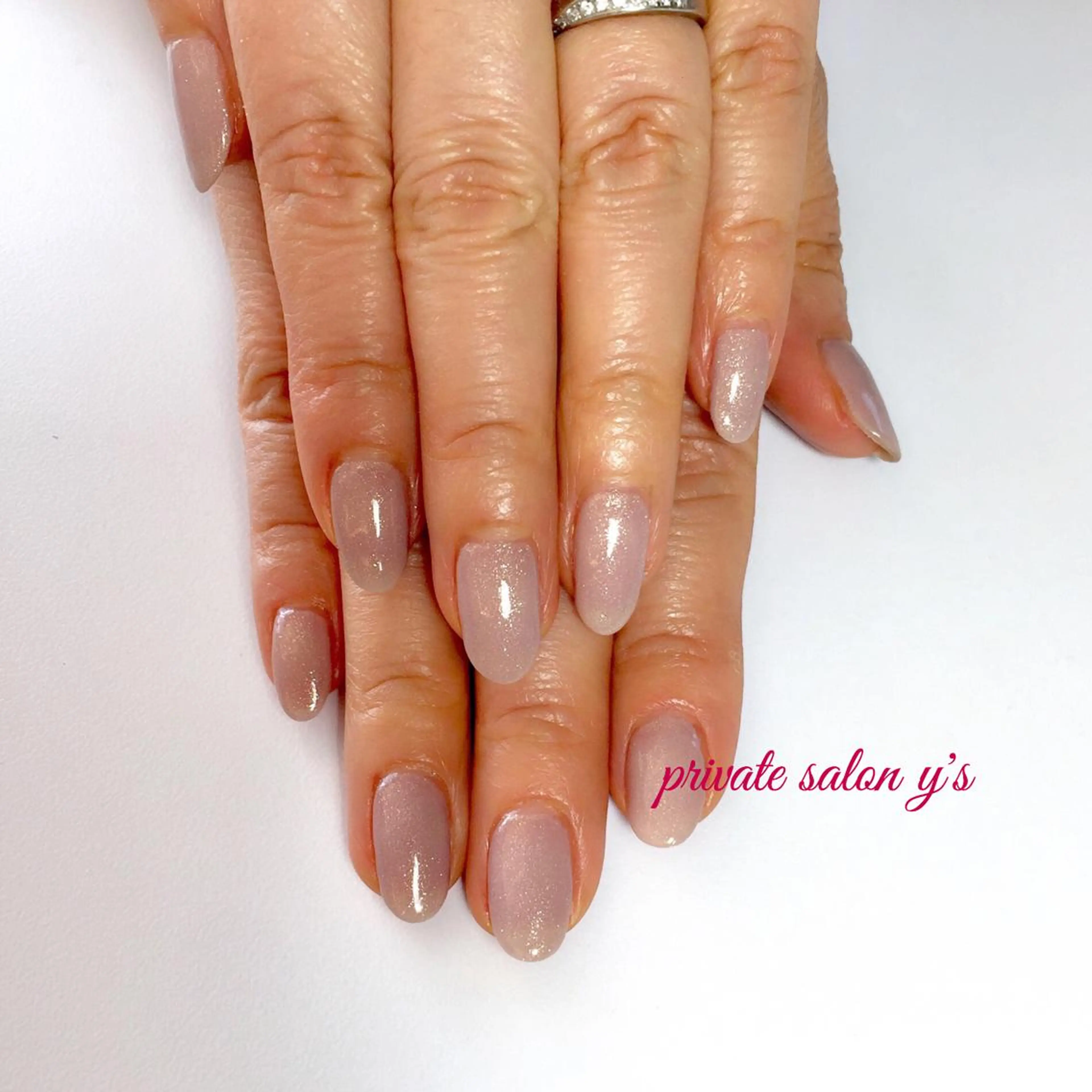 ネイル y' sのネイルデザイン