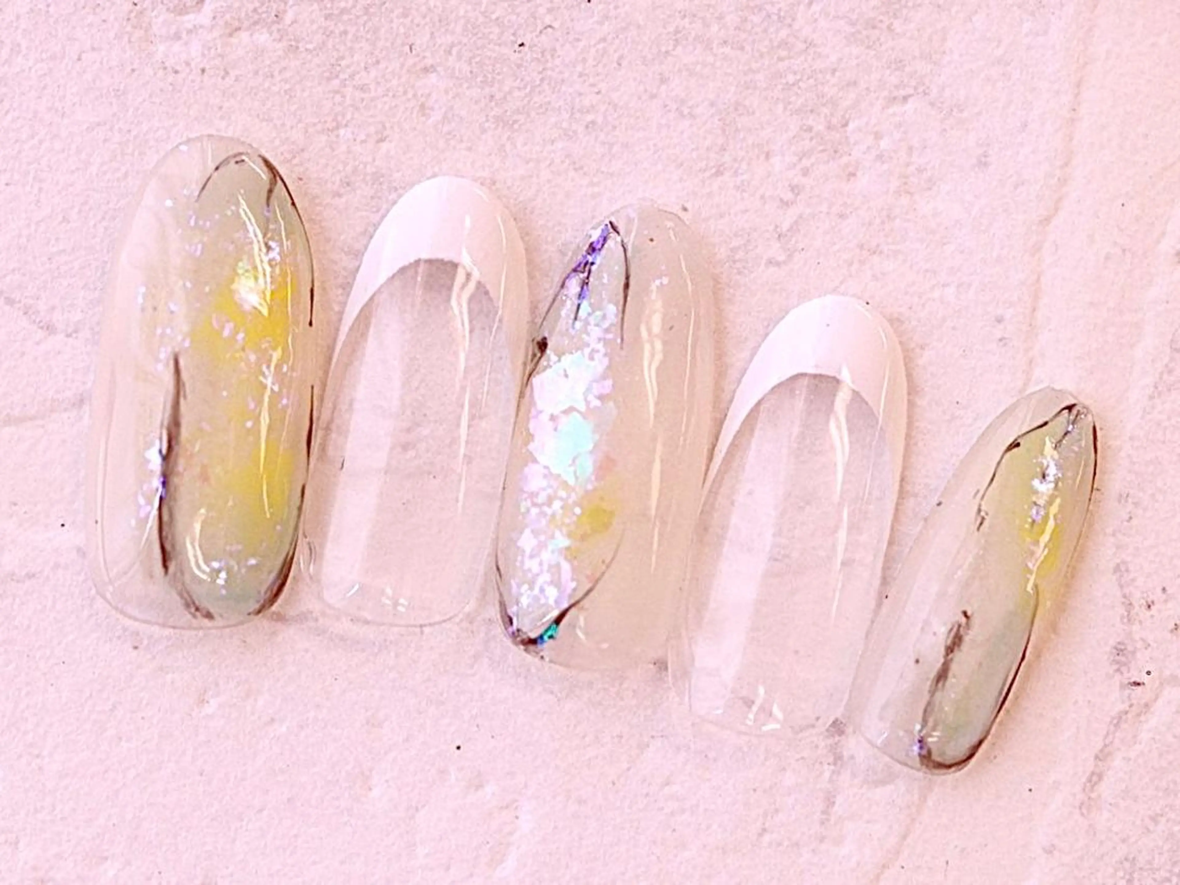 ネイル オーロラネイル フレンチネイル ニュアンスネイル Dolce.Nail 柏店のネイルデザイン