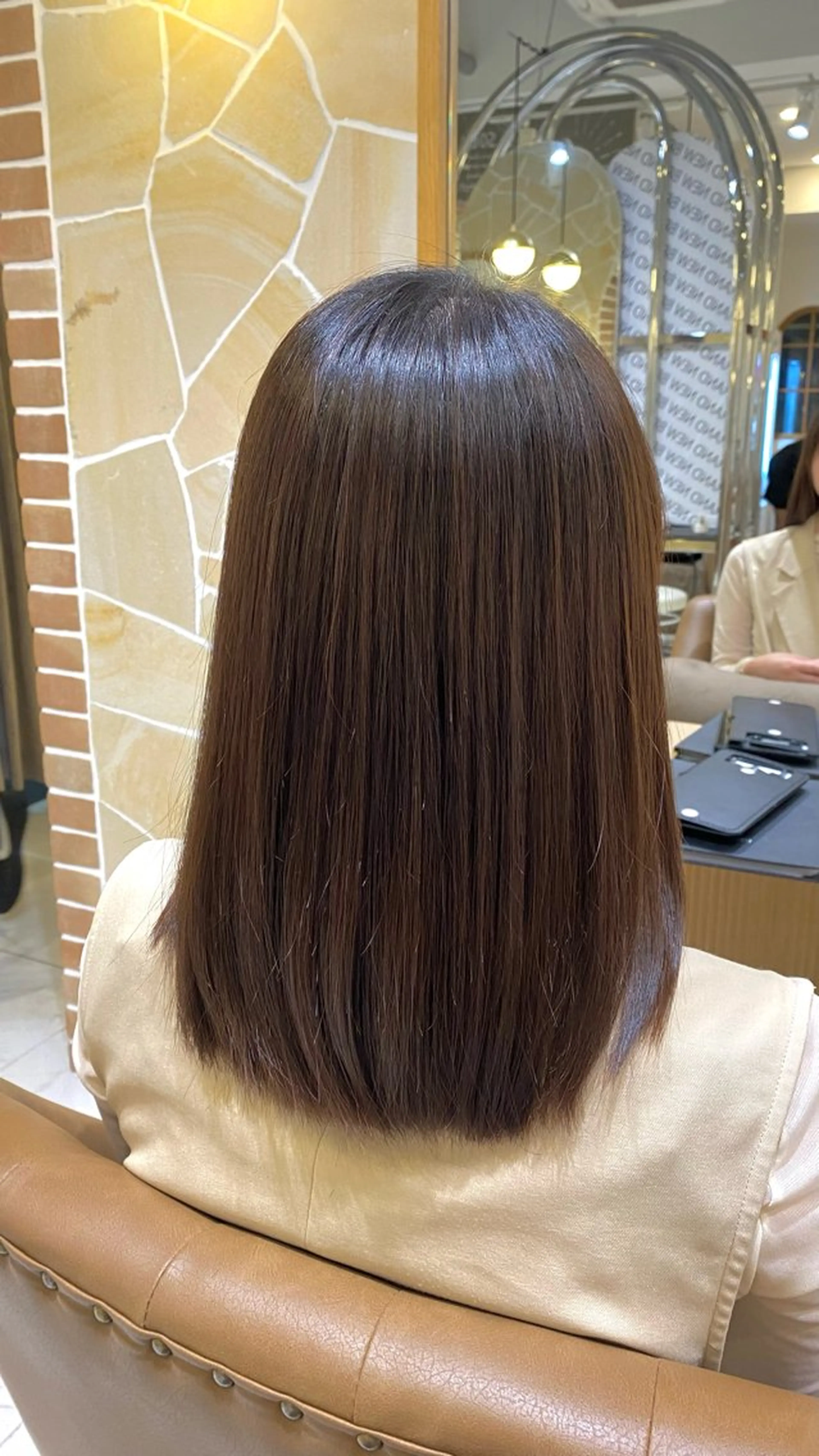 ミディアム パーマ カット 縮毛矯正 坂井 茅聖のヘアスタイル