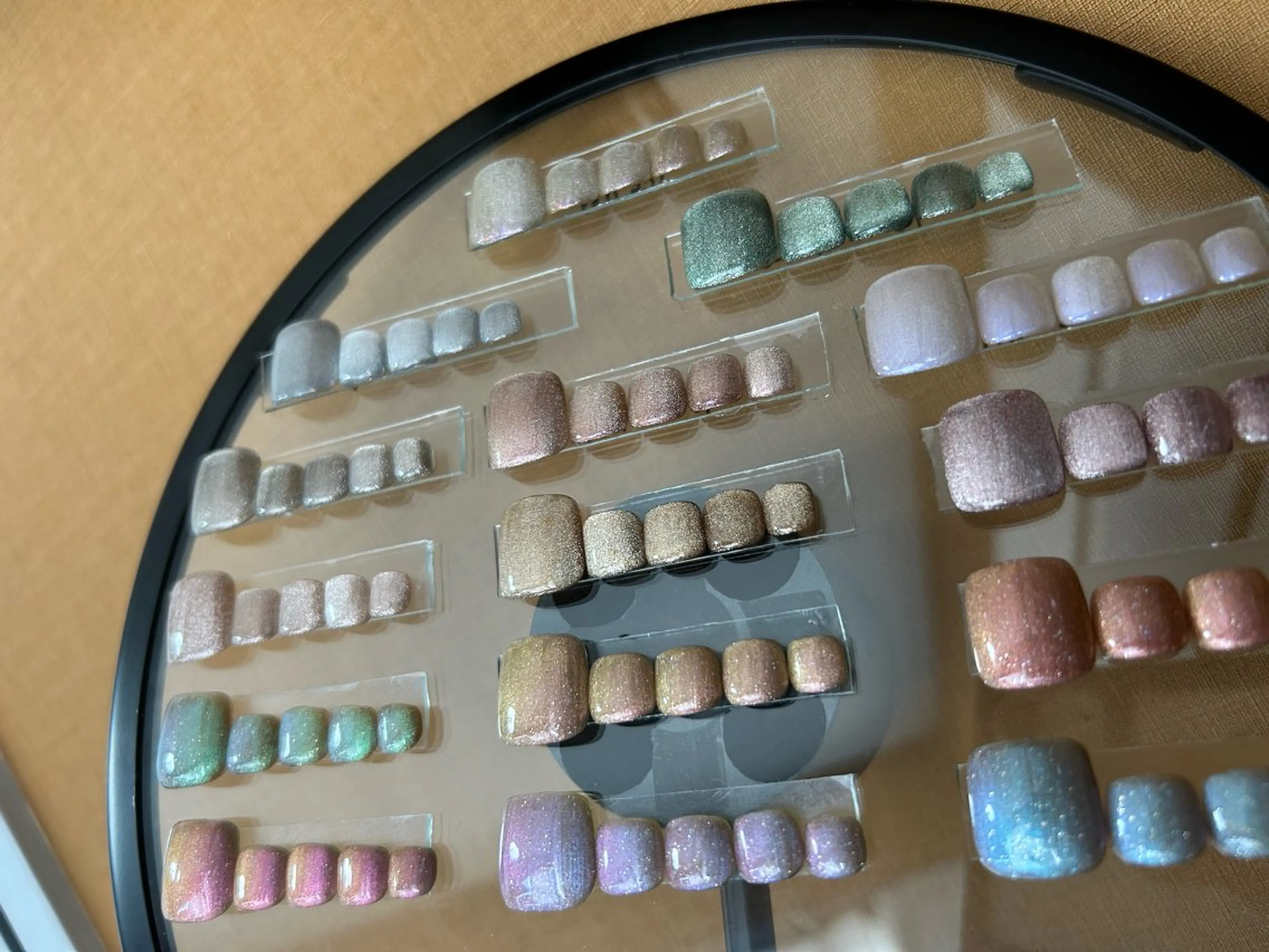 ネイル D'OR所属・D'OR -ドールのマツエク・マツパデザイン