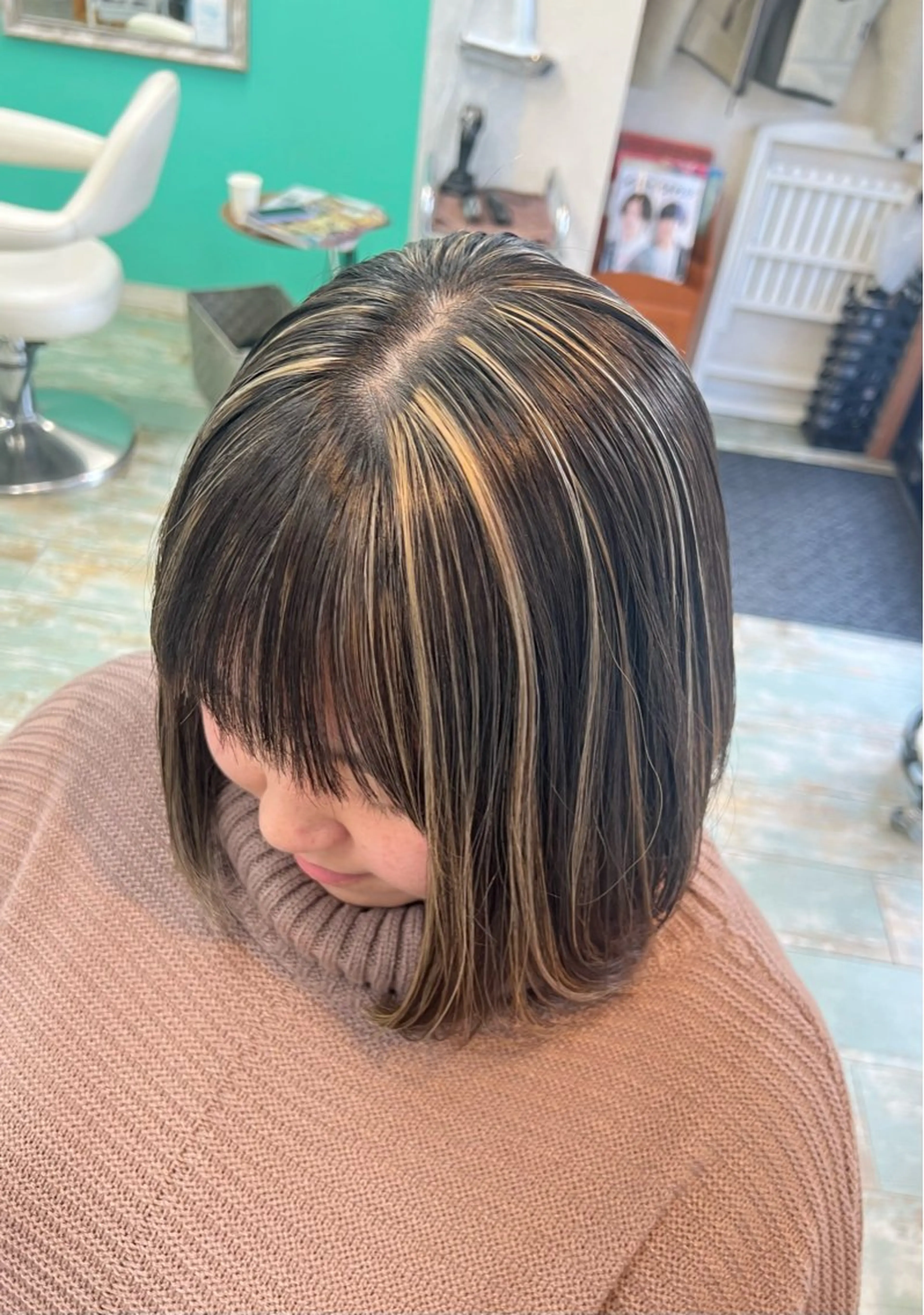 【白髪ぼかし👩‍🦳にもオススメ】カット＋ハイライト＋トナー＋簡易トリートメント🫧の写真