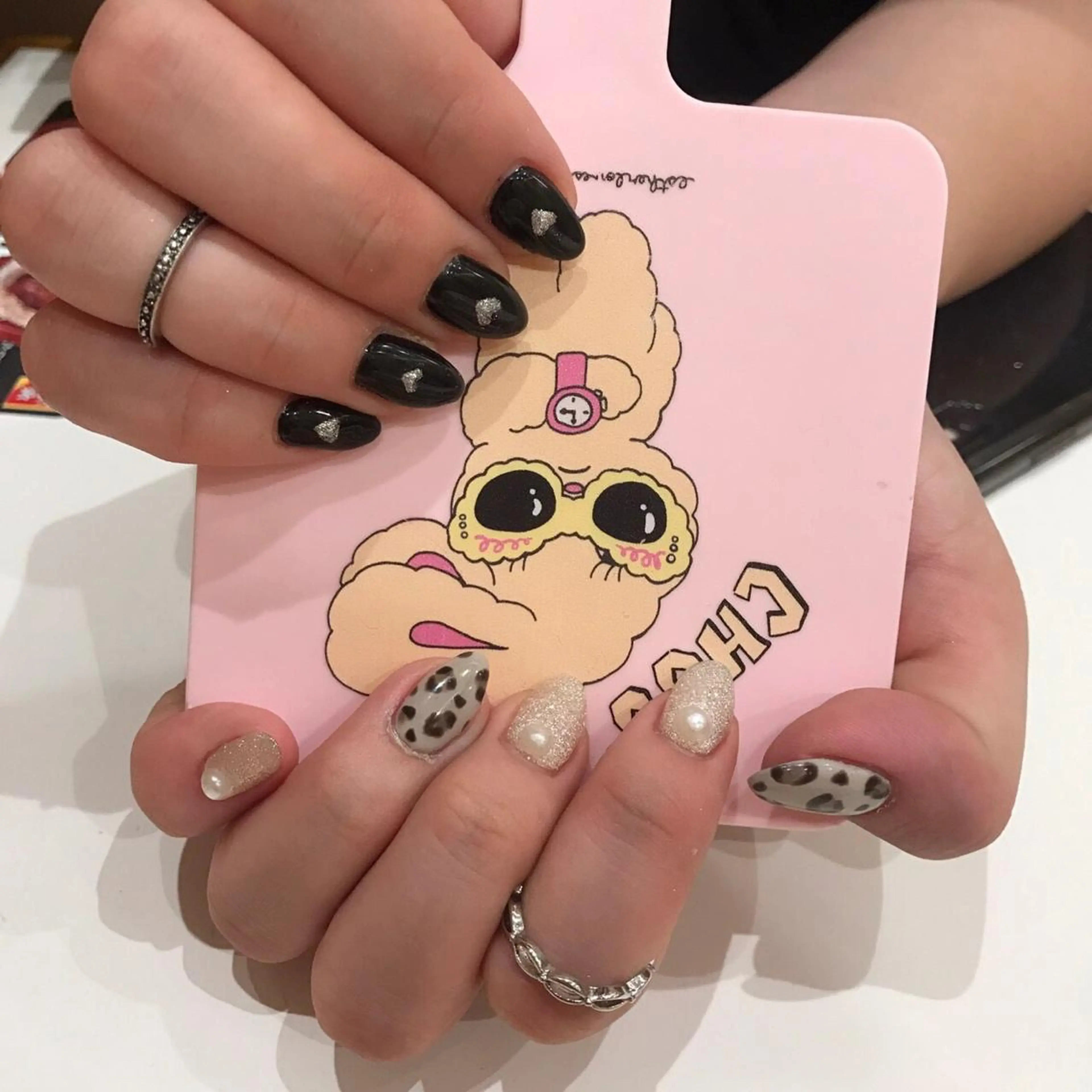 カラー ネイル 指名支持率NO.1 スタイリストのヘアスタイル