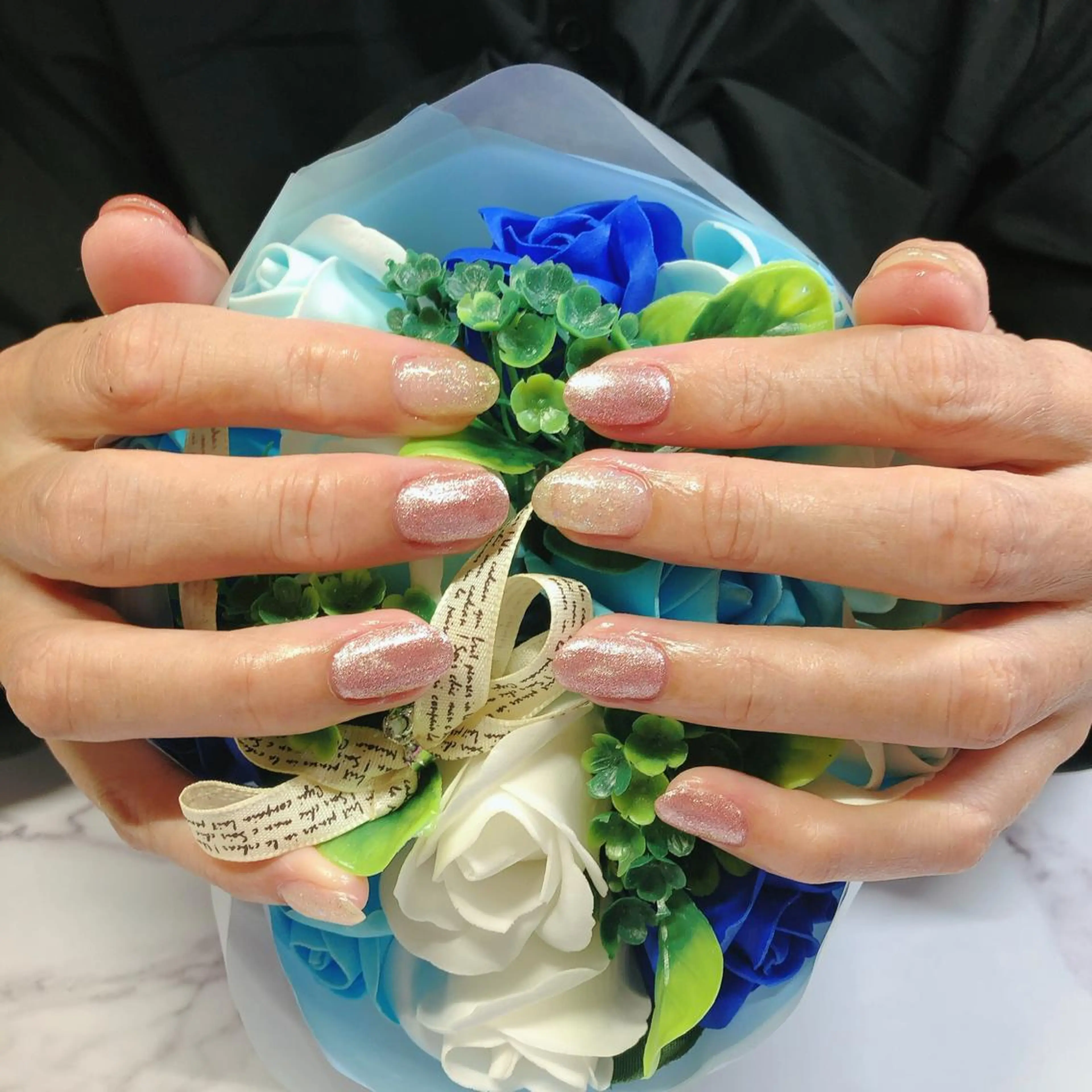 ネイル オーロラネイル ジェルネイル マグネットネイル 奥園 良恵のネイルデザイン