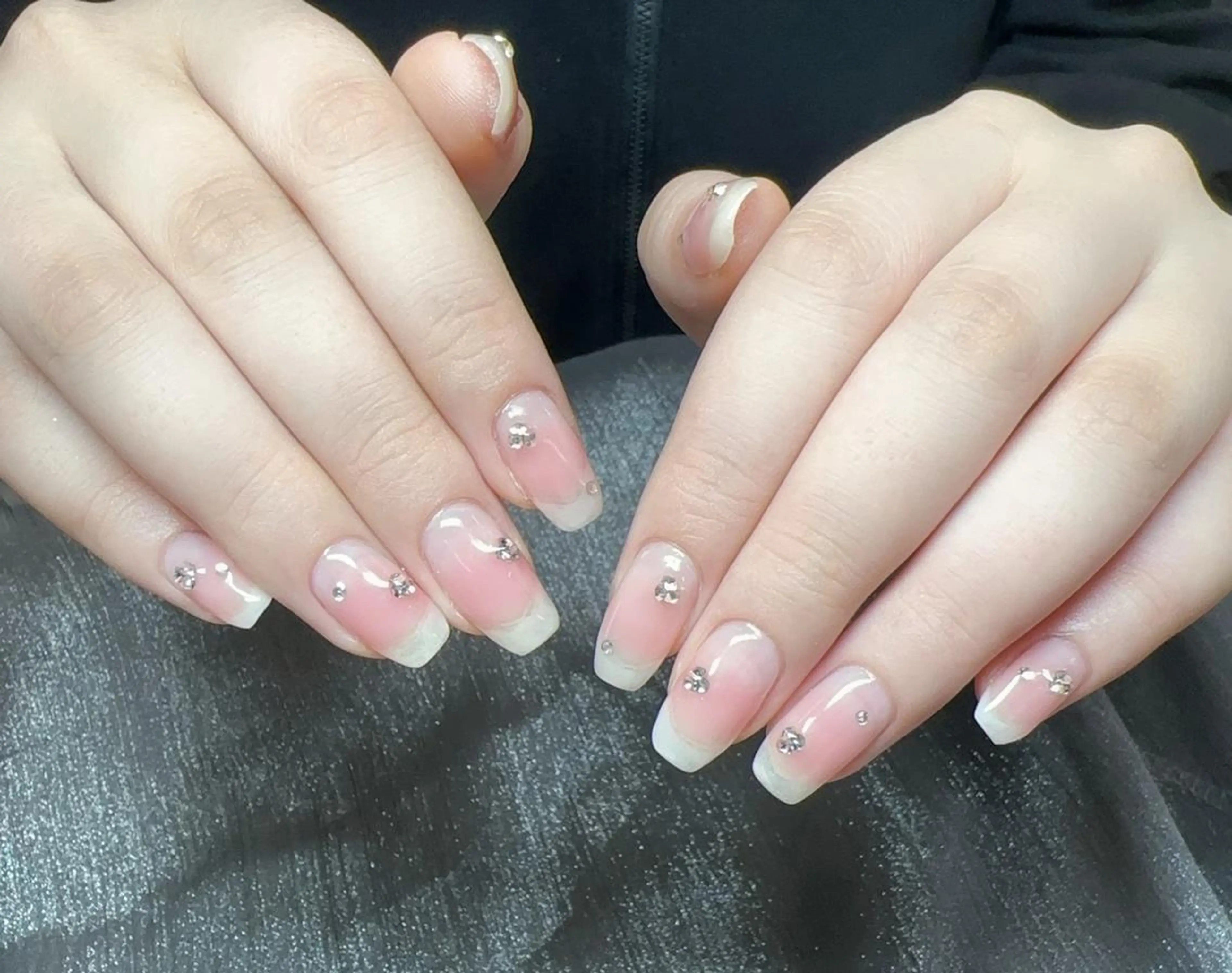 ネイル メイ 💅のネイルデザイン