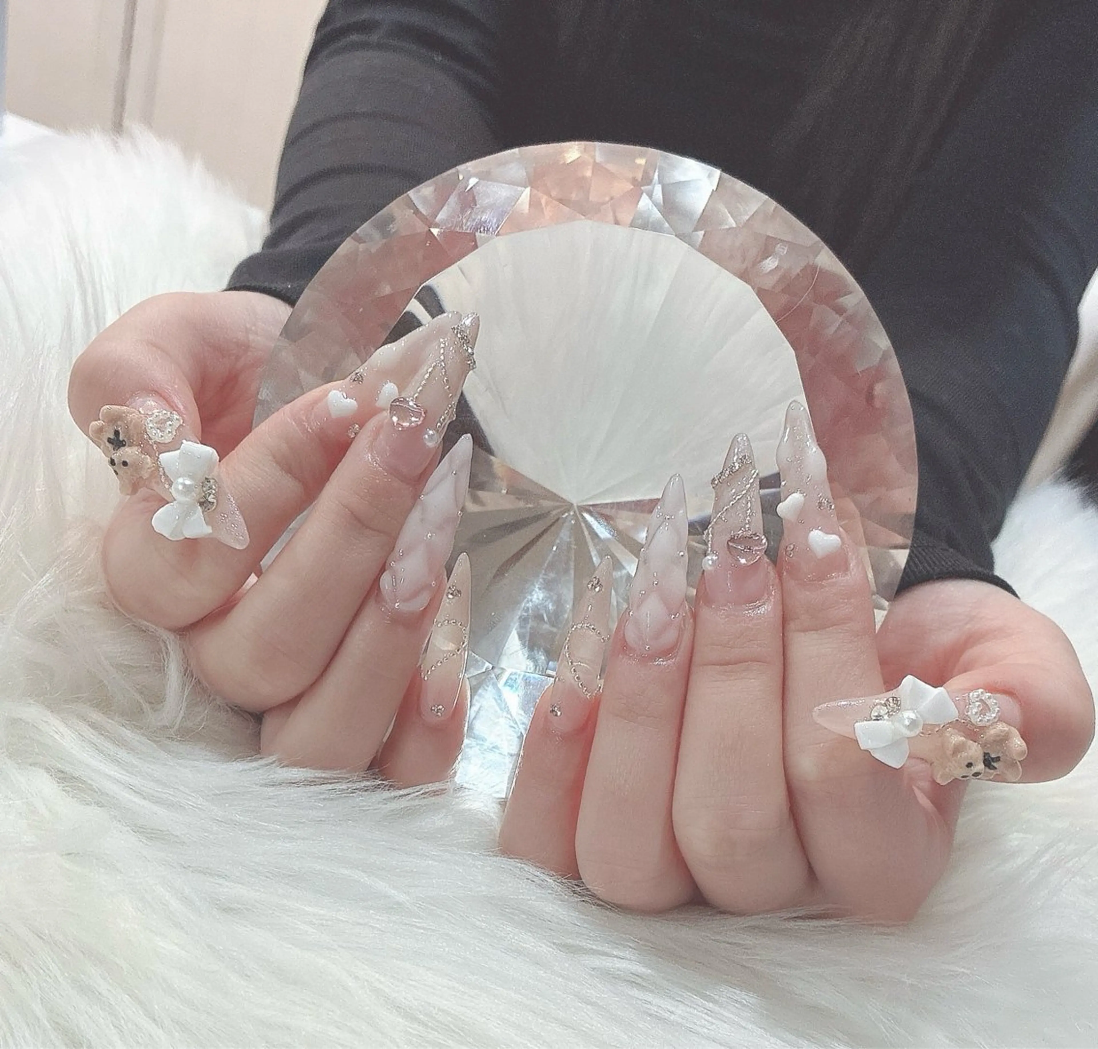 ネイル ハンドネイル LoaChaton kaeのネイルデザイン