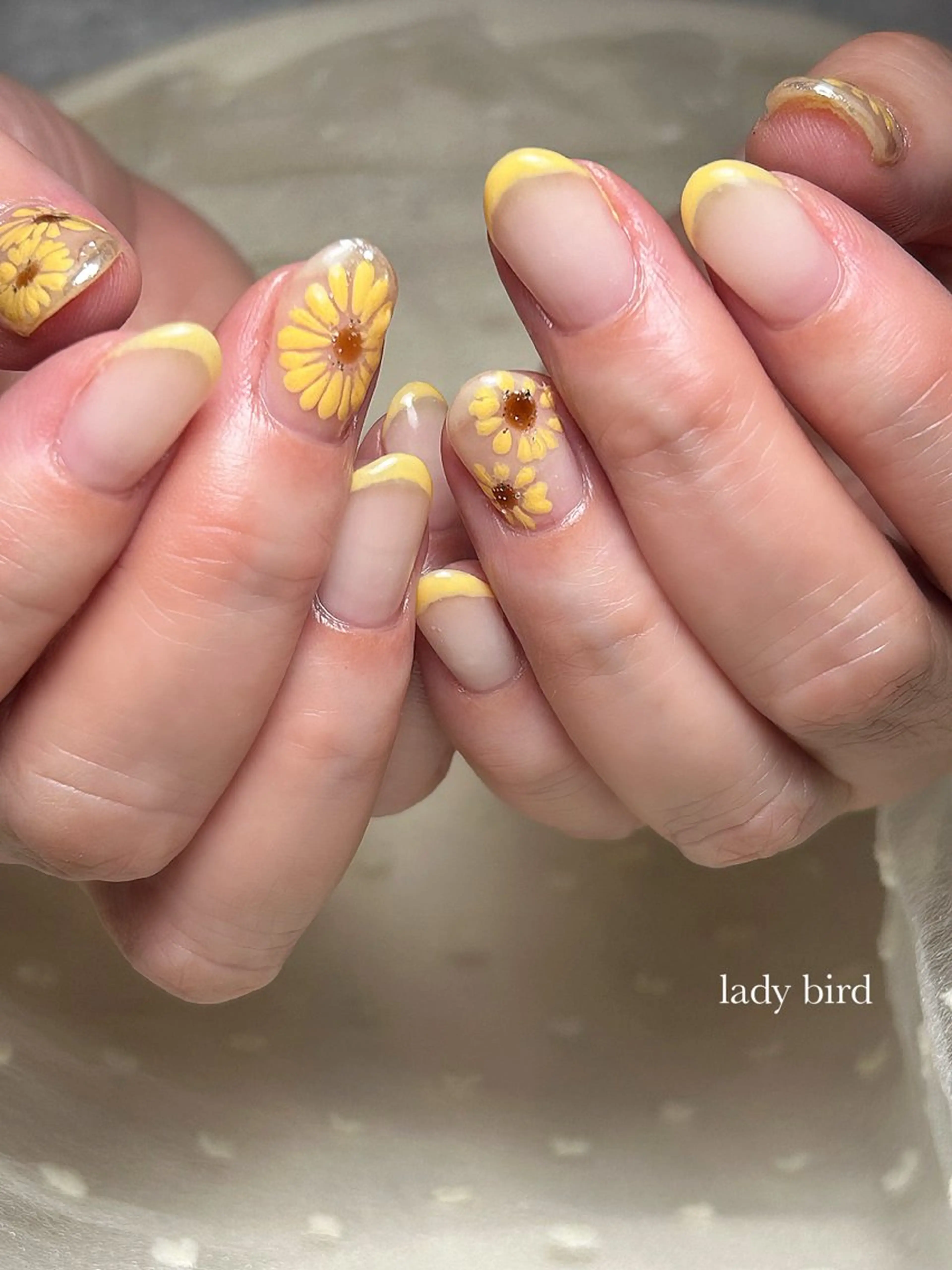 ネイル lady bird yoshieのネイルデザイン