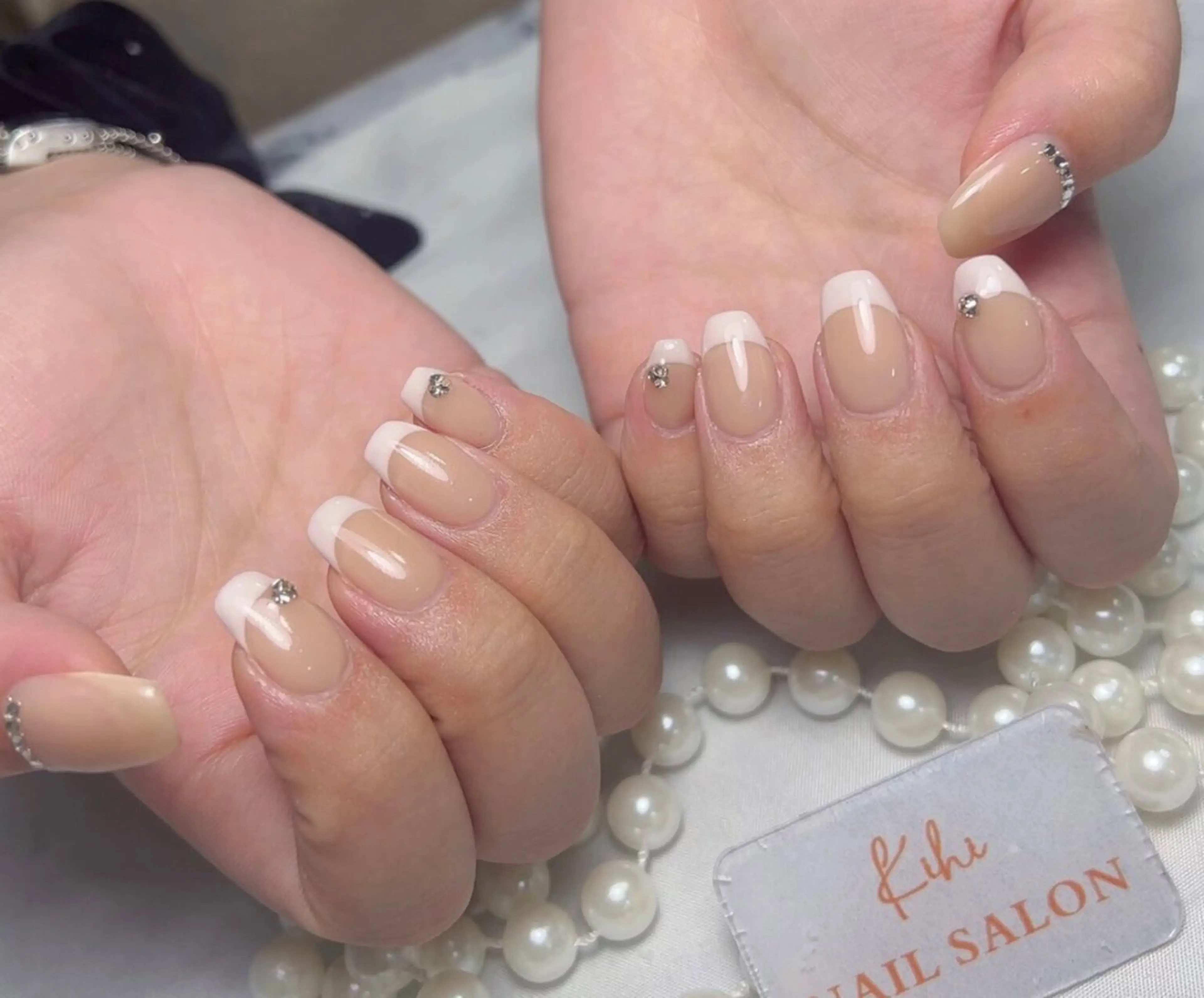 ネイル アートネイル フレンチネイル ジェルネイル グラデーション 韓国ネイル 村中 ハナのネイルデザイン