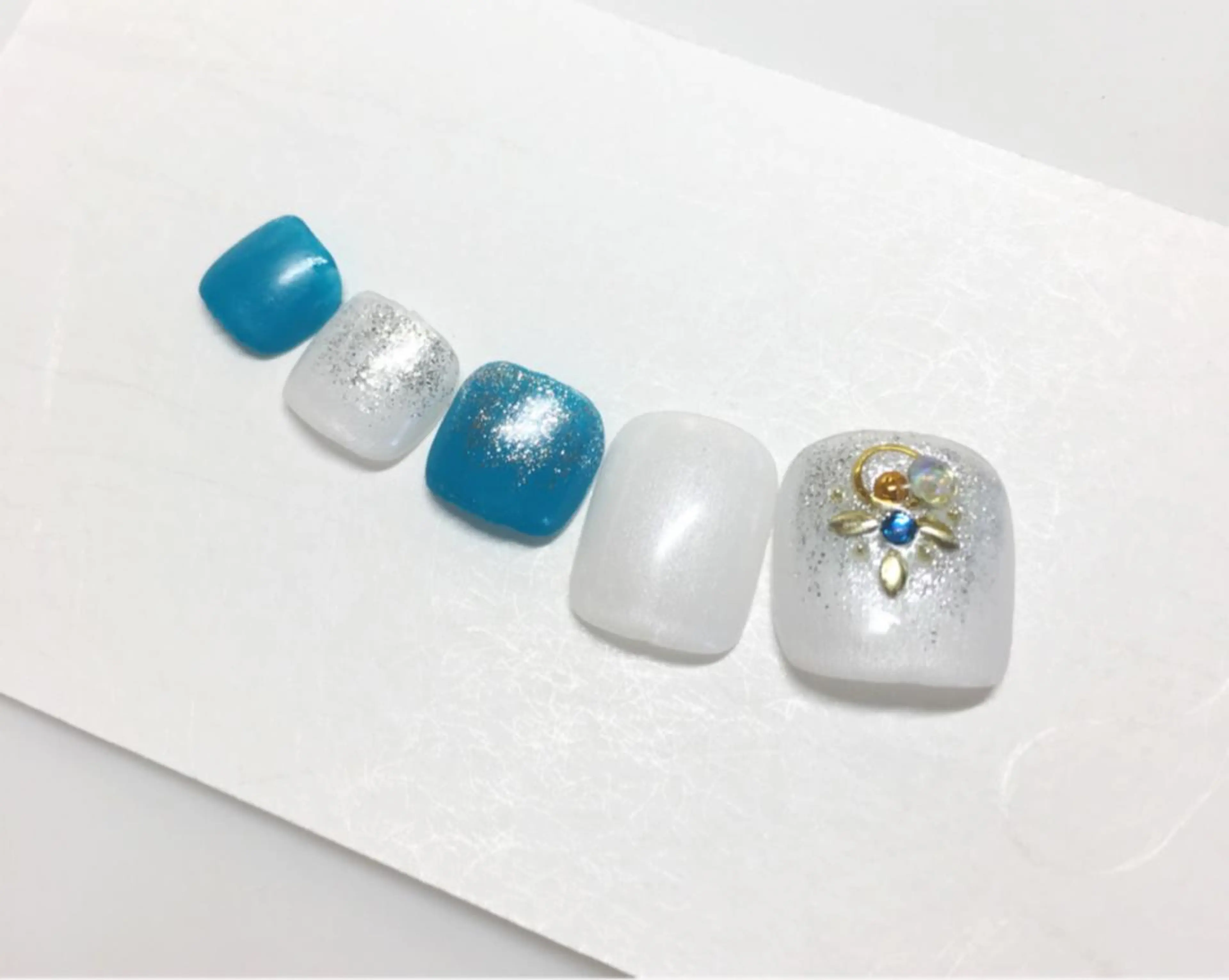 カラー ヘアアレンジ ネイル マツエク・マツパ アートネイル フットネイル nail salon＆school felice所属・フェリーチェ瑞江店 新山のネイルデザイン