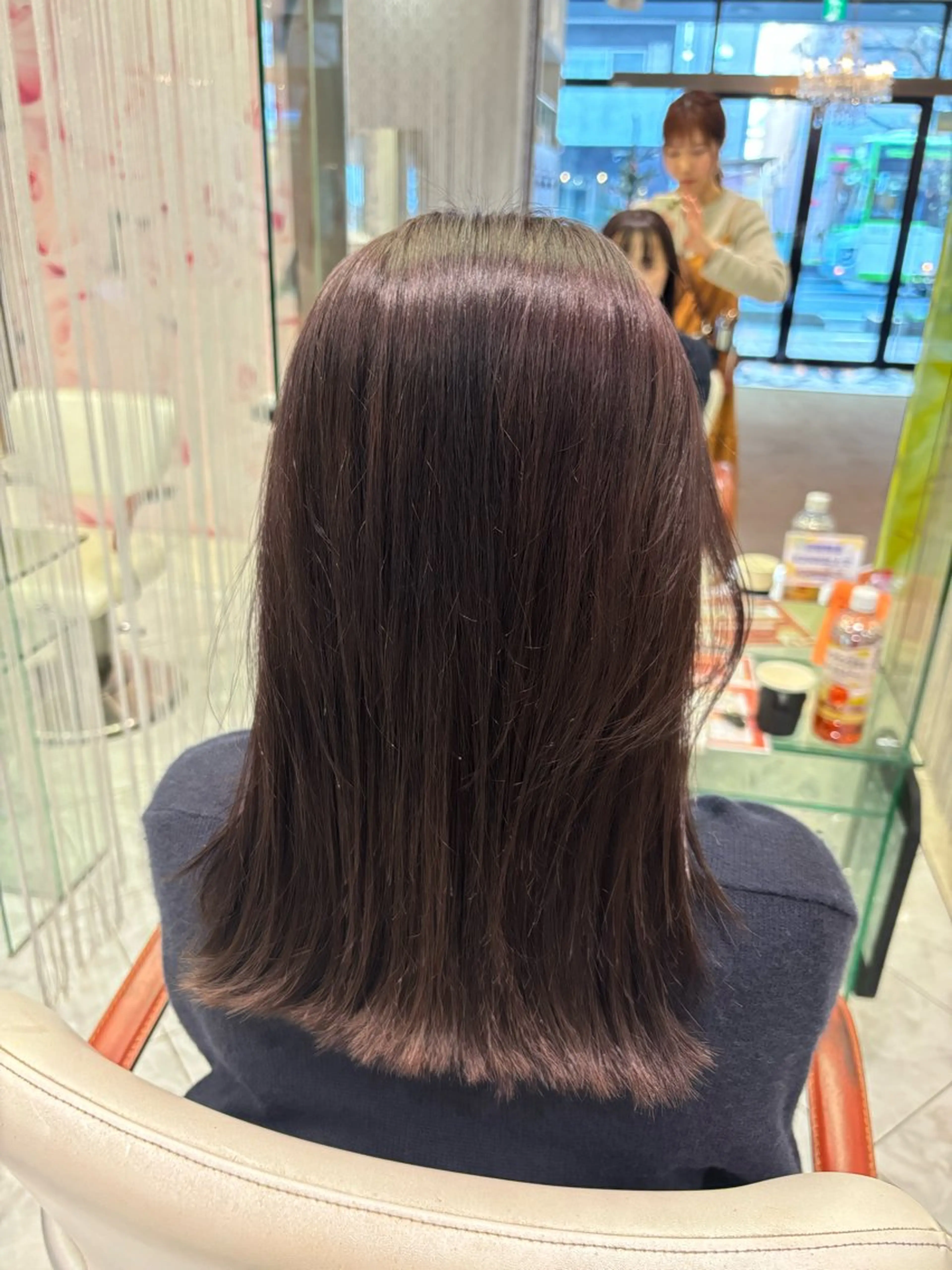 ミディアム カット ヘアカラー トリートメント 至福の時間を❤️ かめいまゆのヘアスタイル