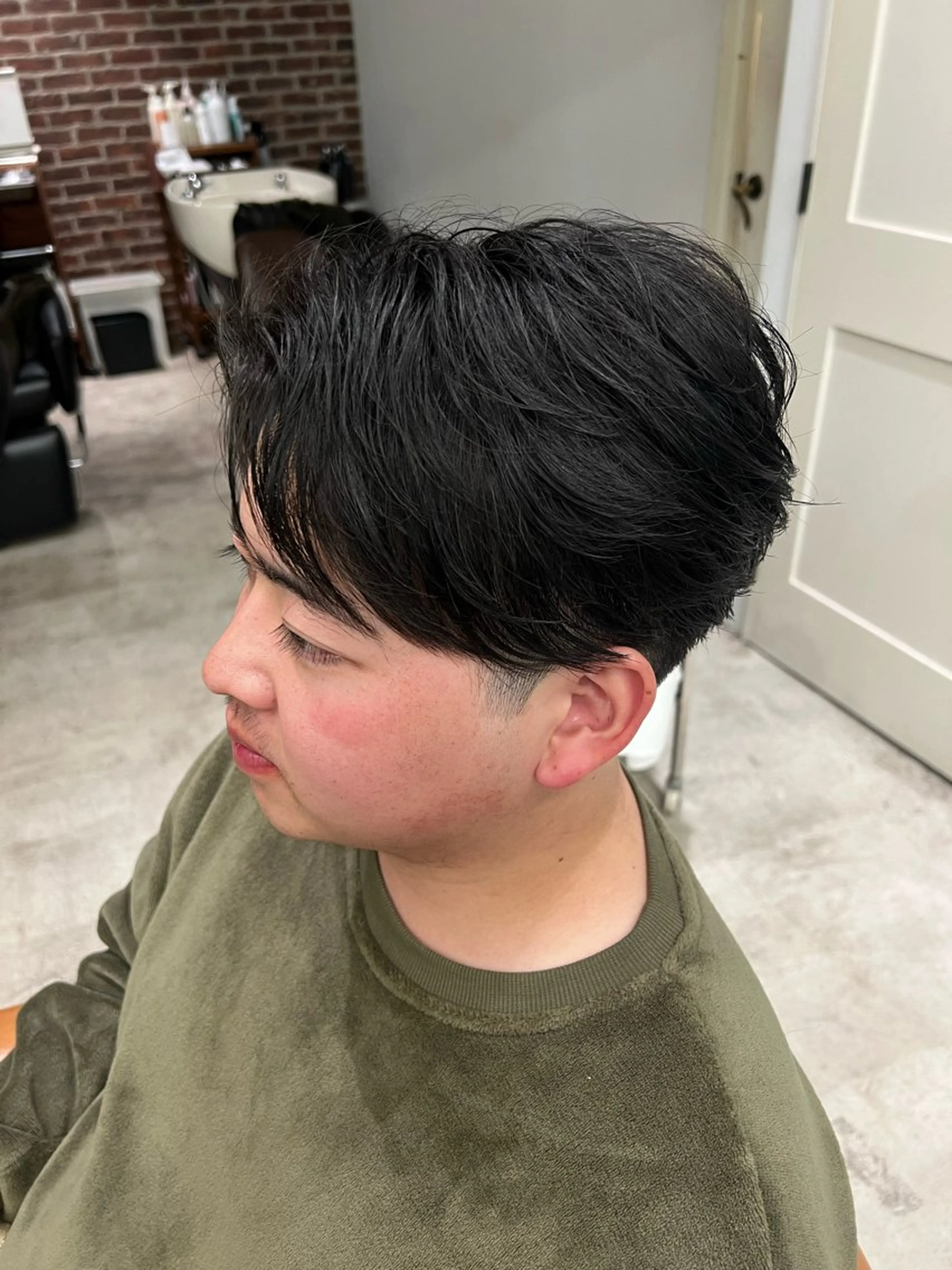 ミディアム カット ヘッドスパ 山野愛子美容室　銀座店所属・tomoメンズ特化 /パーマ/カットのヘアスタイル