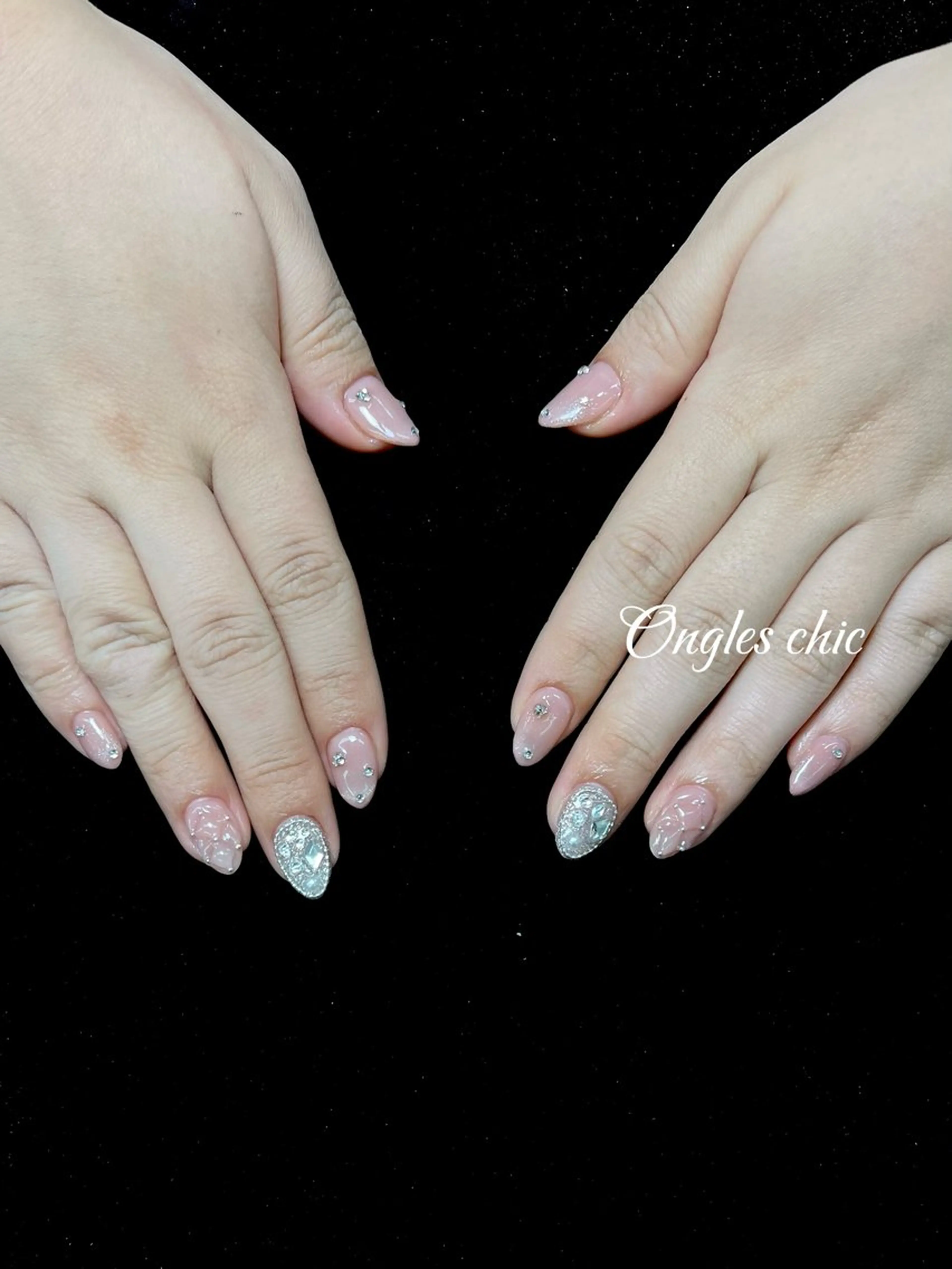 ネイル ハンドネイル ongles chic24時間営業のネイルデザイン