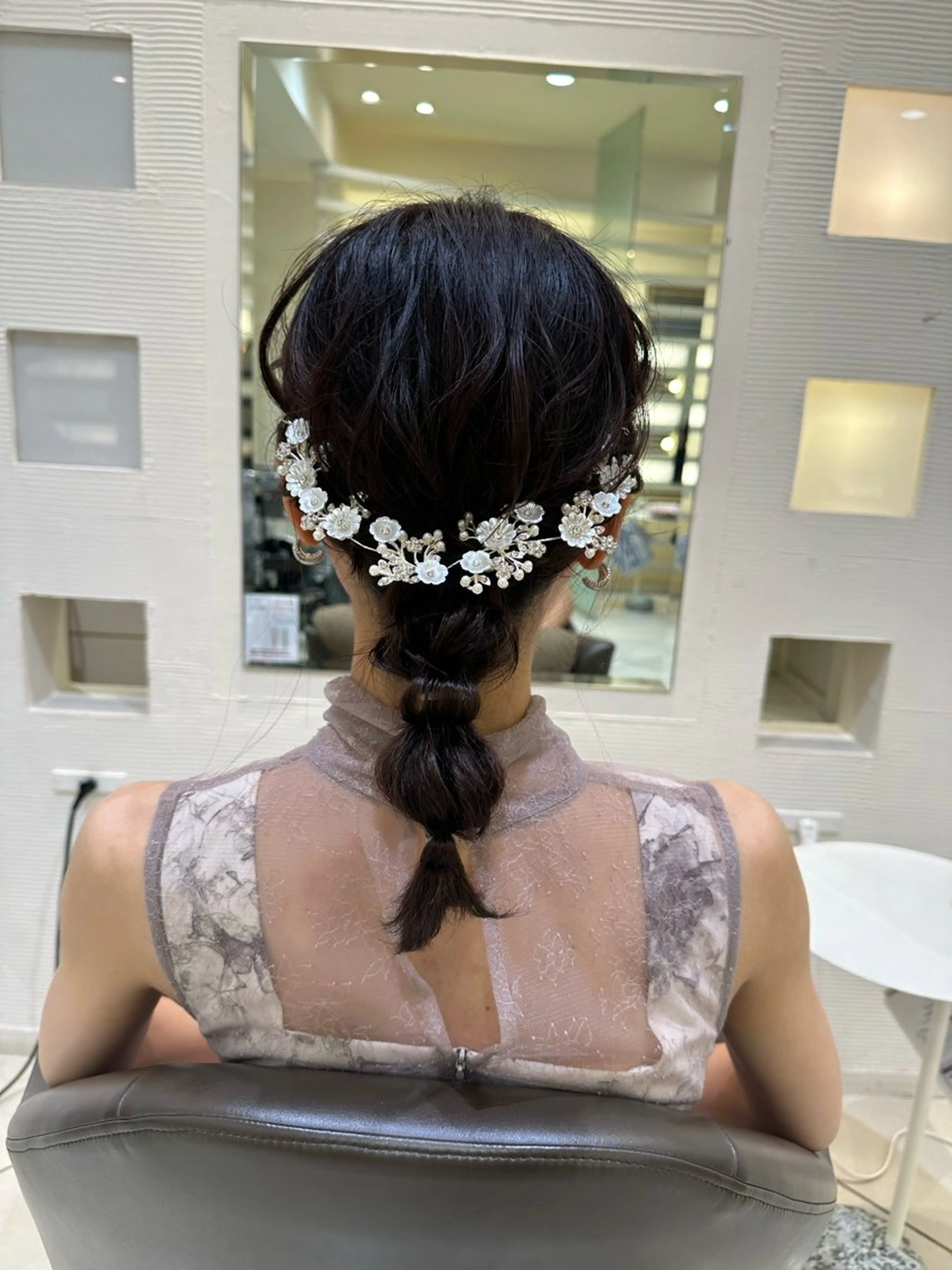 セミロング カラー ヘアアレンジ タイトボブ個性派カラ ーAKANEのヘアスタイル