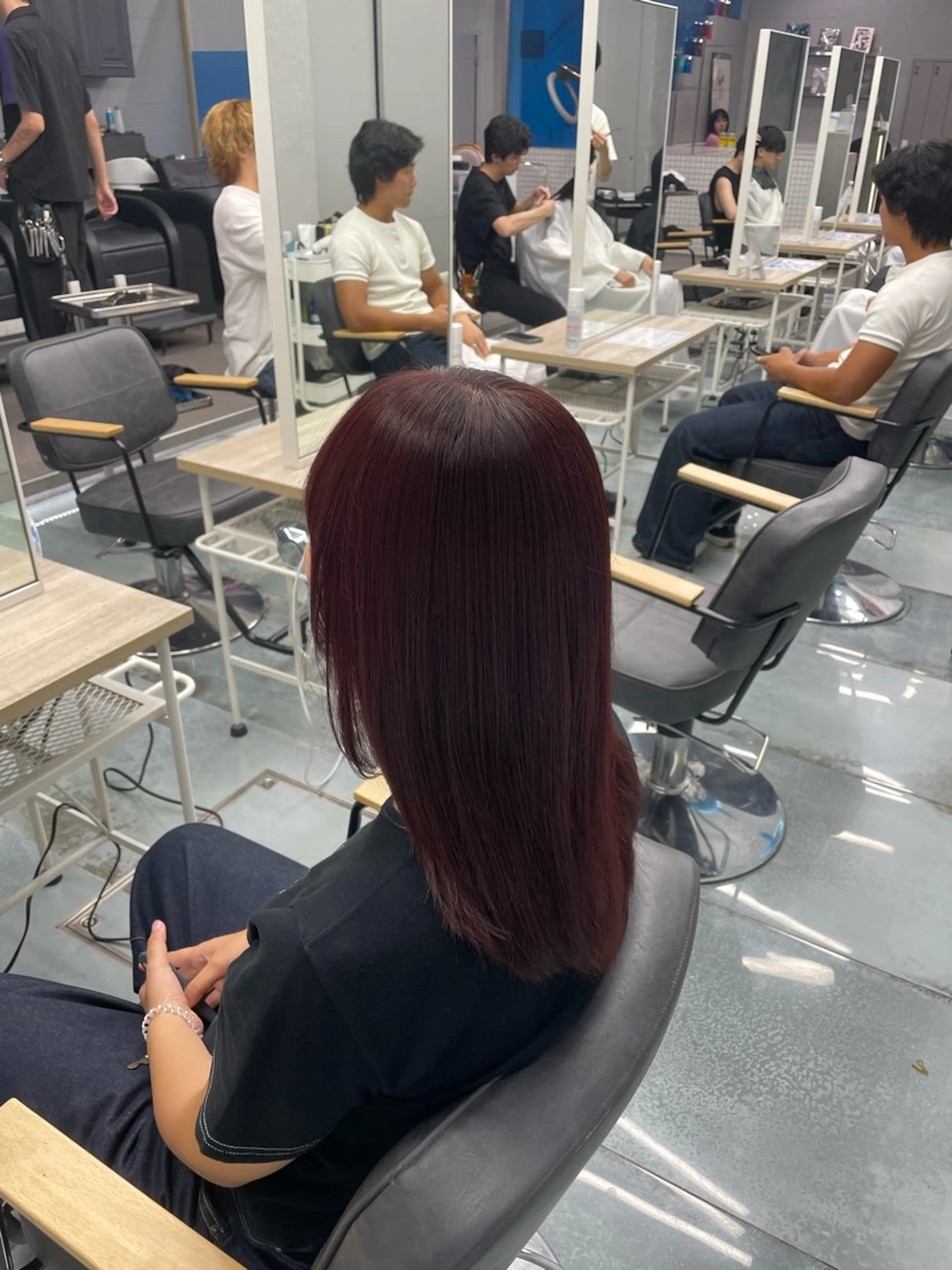 ミディアム 【暖色カラー】山田 遥真のヘアスタイル