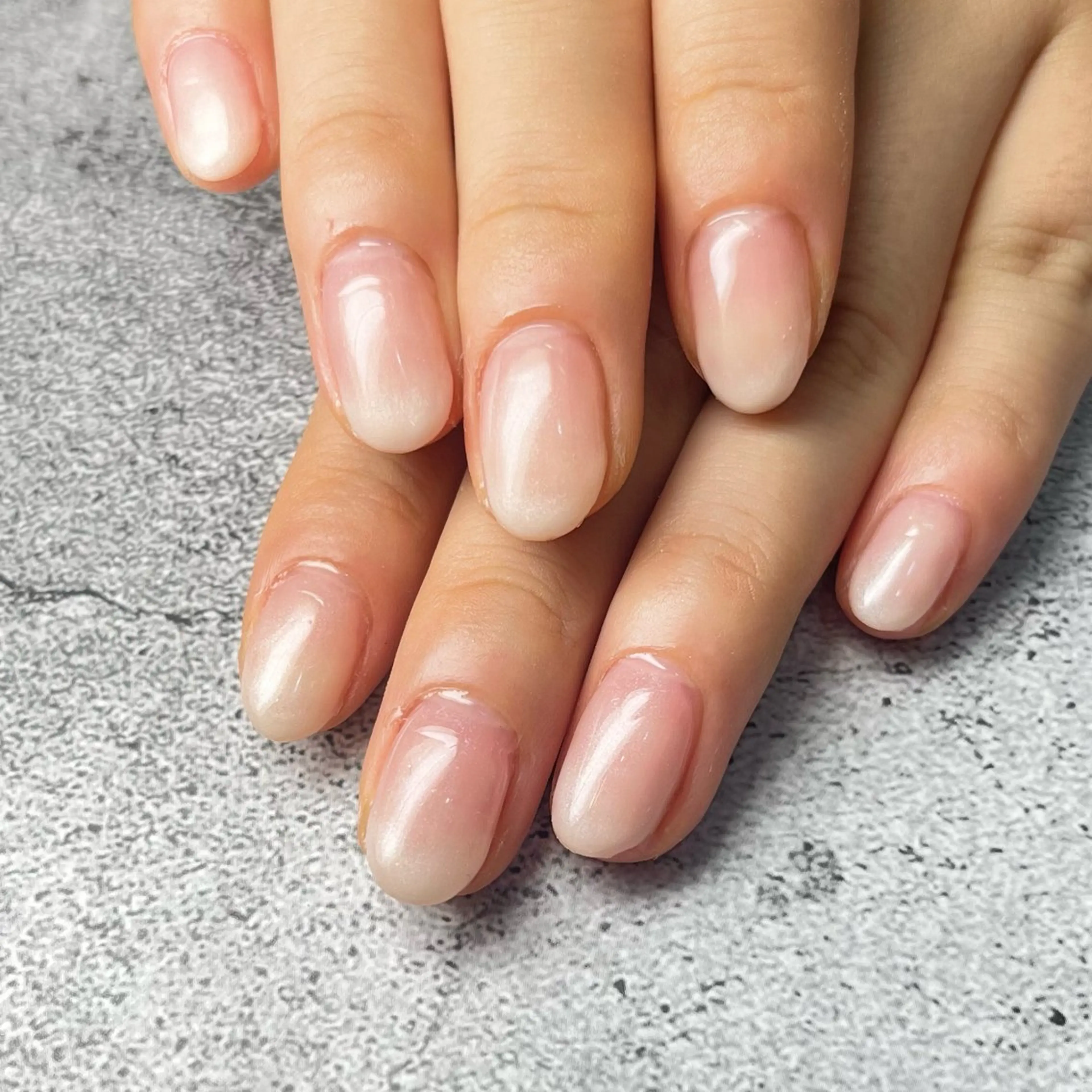 ネイル グラデーション ハンドネイル Queen nail 北堀江 ASUKAのネイルデザイン