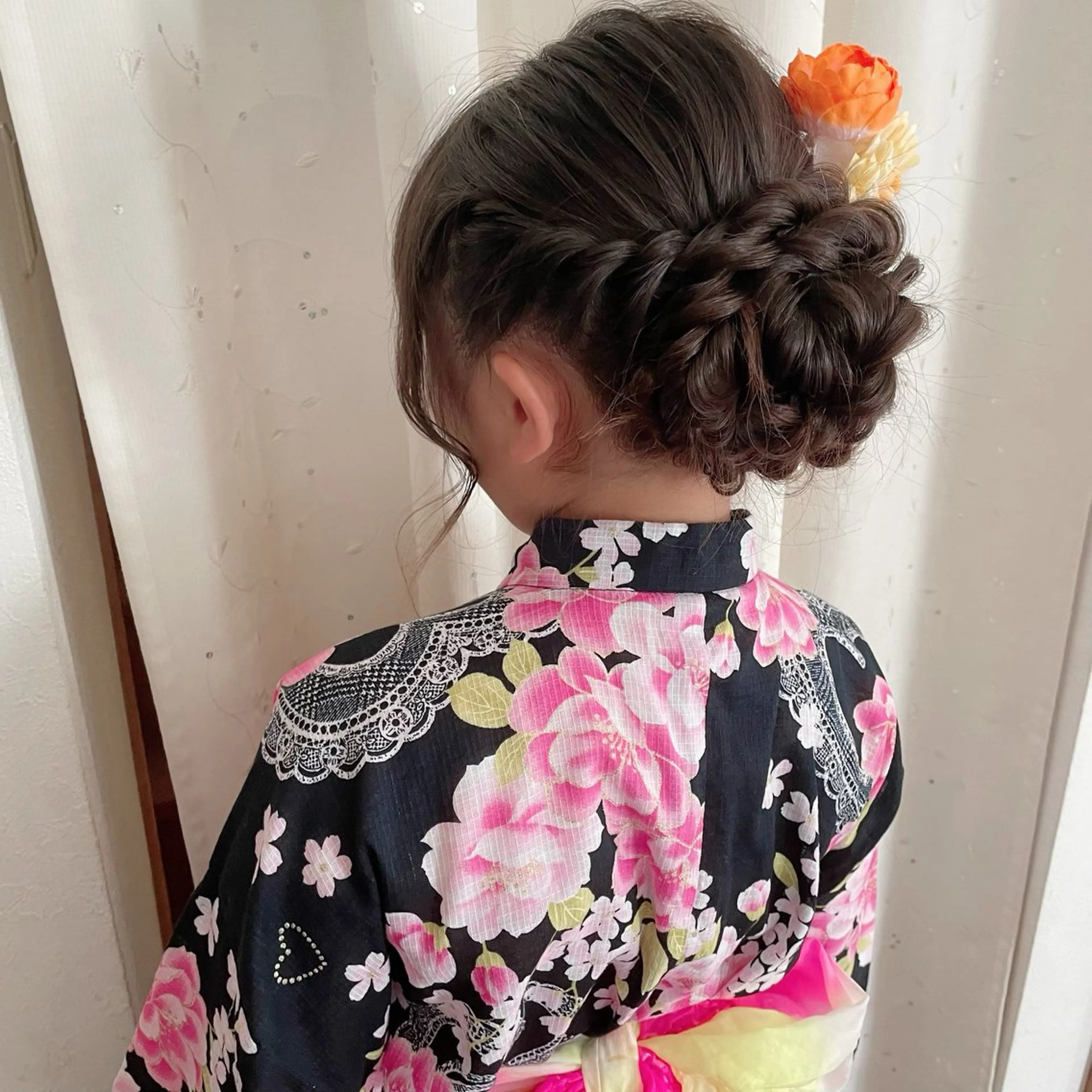 ヘアアレンジ Seary eyelashsalon所属・セアリー アイラッシュサロンの眉毛・アイブロウイメージ