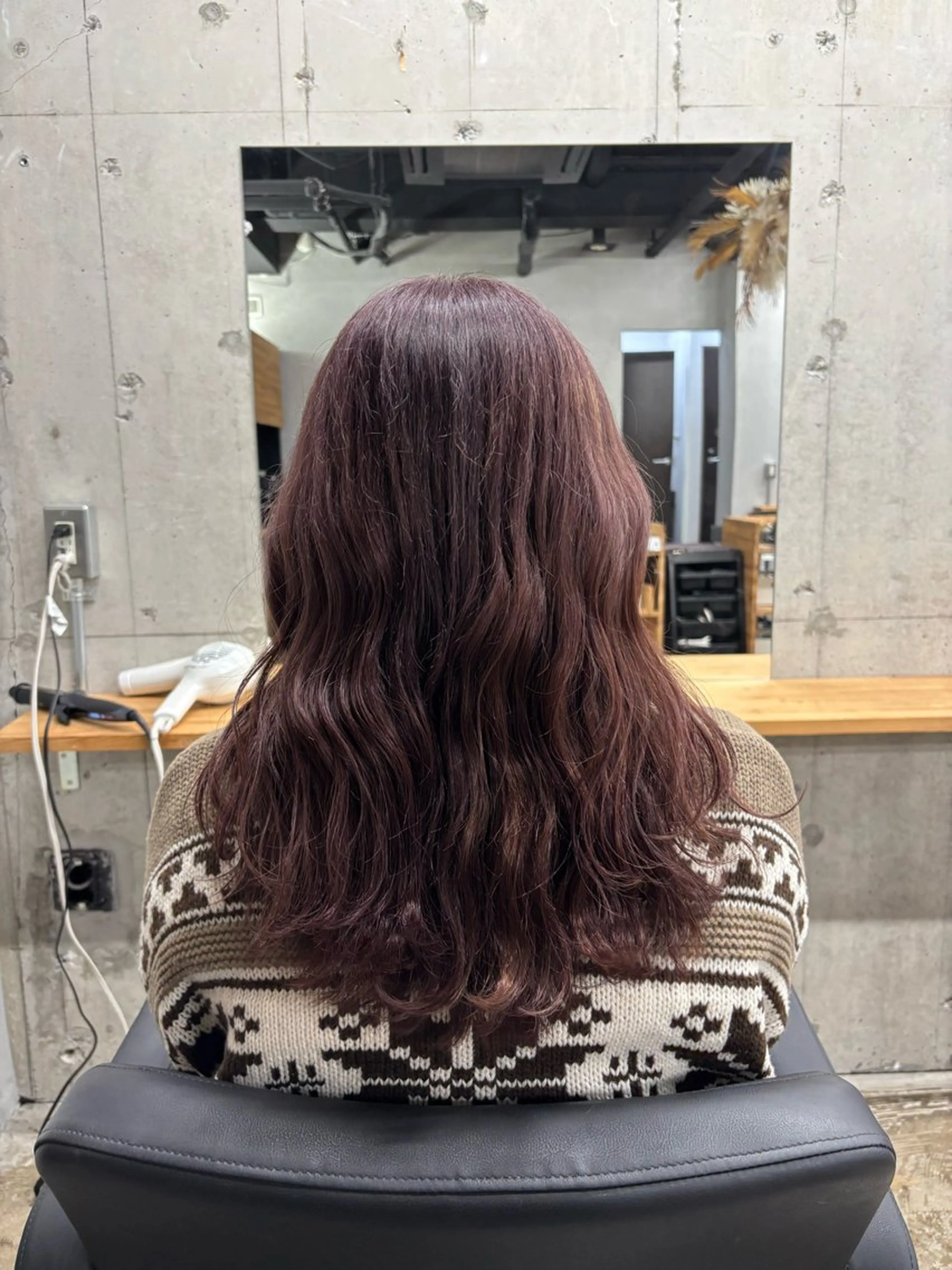 セミロング カラー mono / Manatoのヘアスタイル