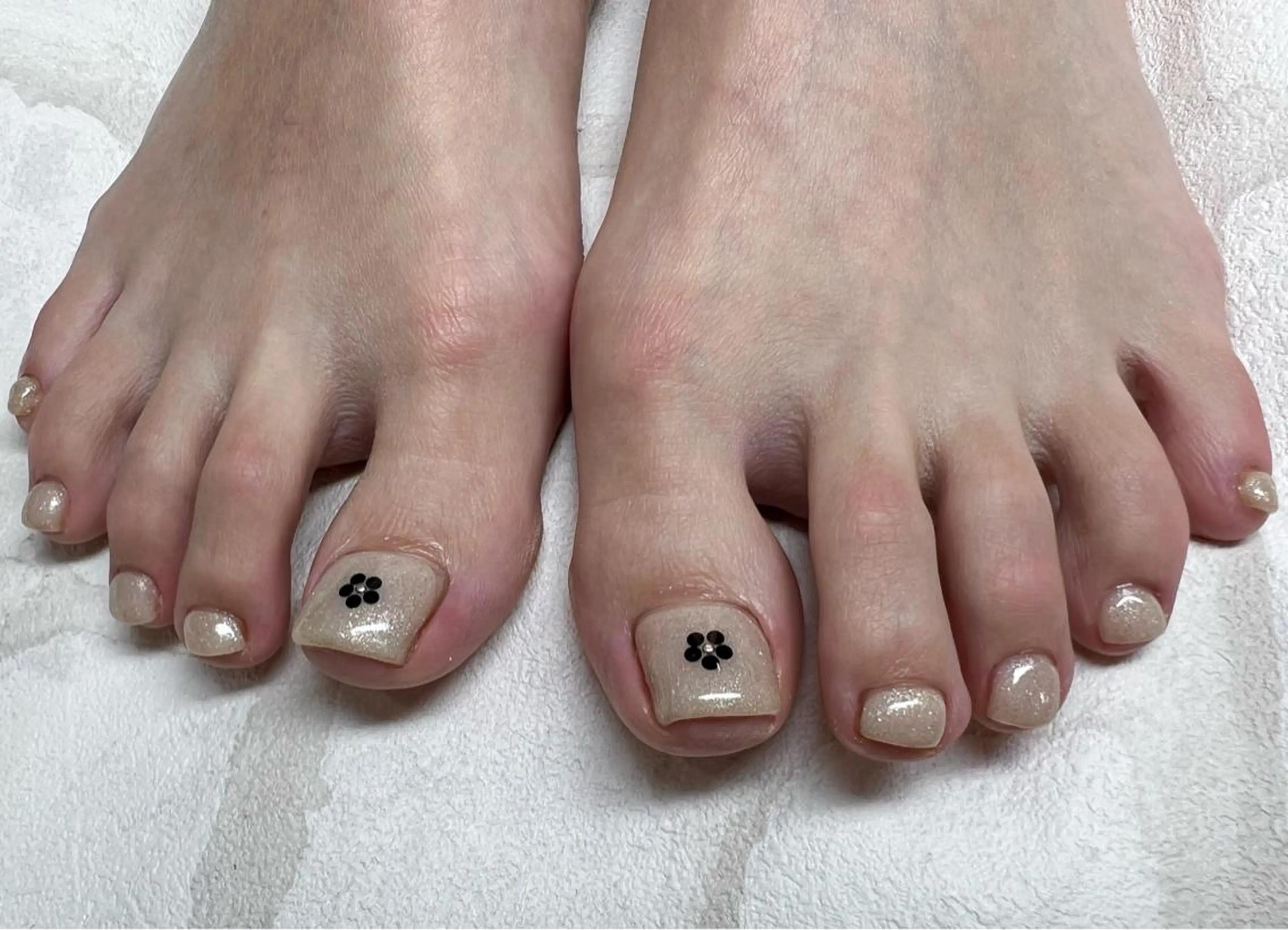 ネイル フットネイル TRU NAIL&EYELASH 本厚木店所属・Yamaji Wakabaのネイルデザイン