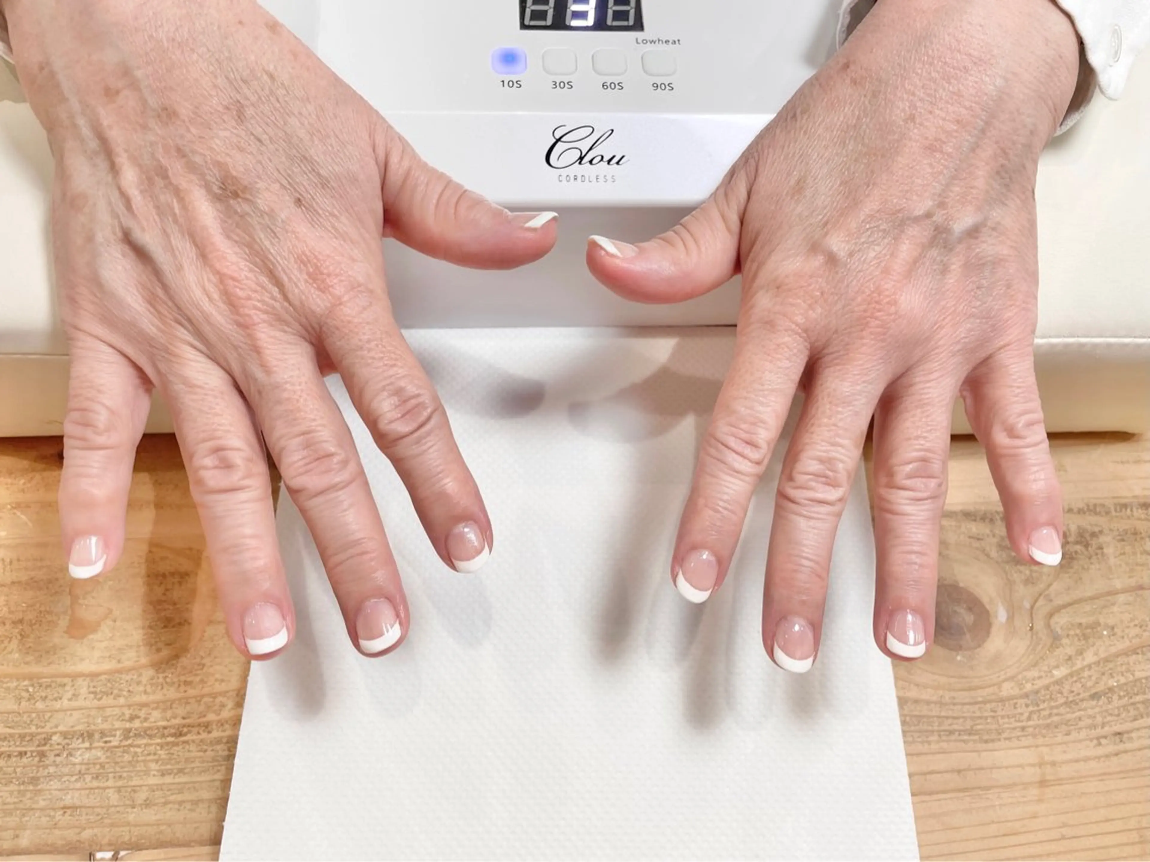 ネイル フレンチネイル ネイルサロンshiki 大船店所属・🌿 amiのネイルデザイン