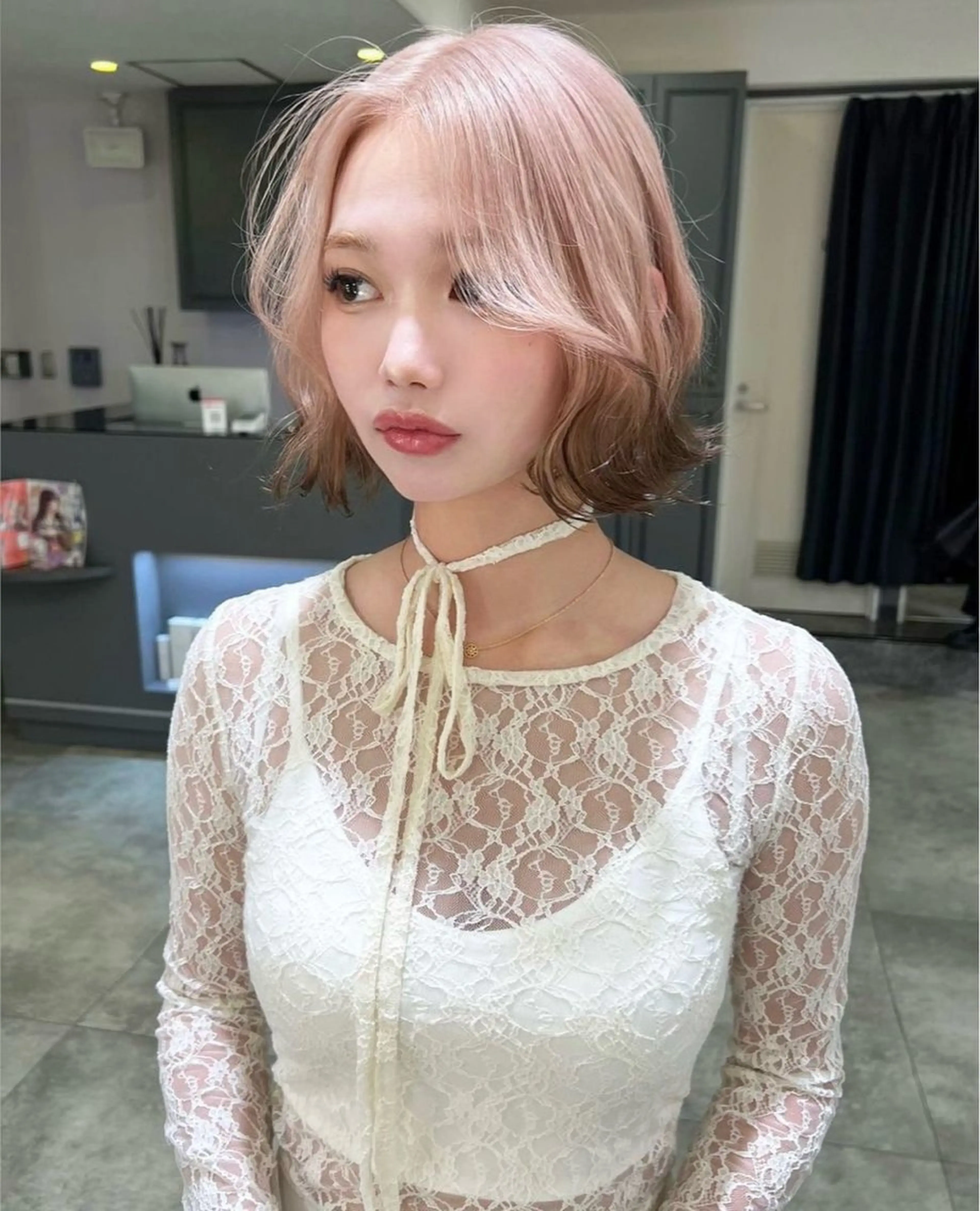 ミディアム カット ヘアカラー トリートメント ✨フリーランス✨ しゅけ／ハイトーンのヘアスタイル