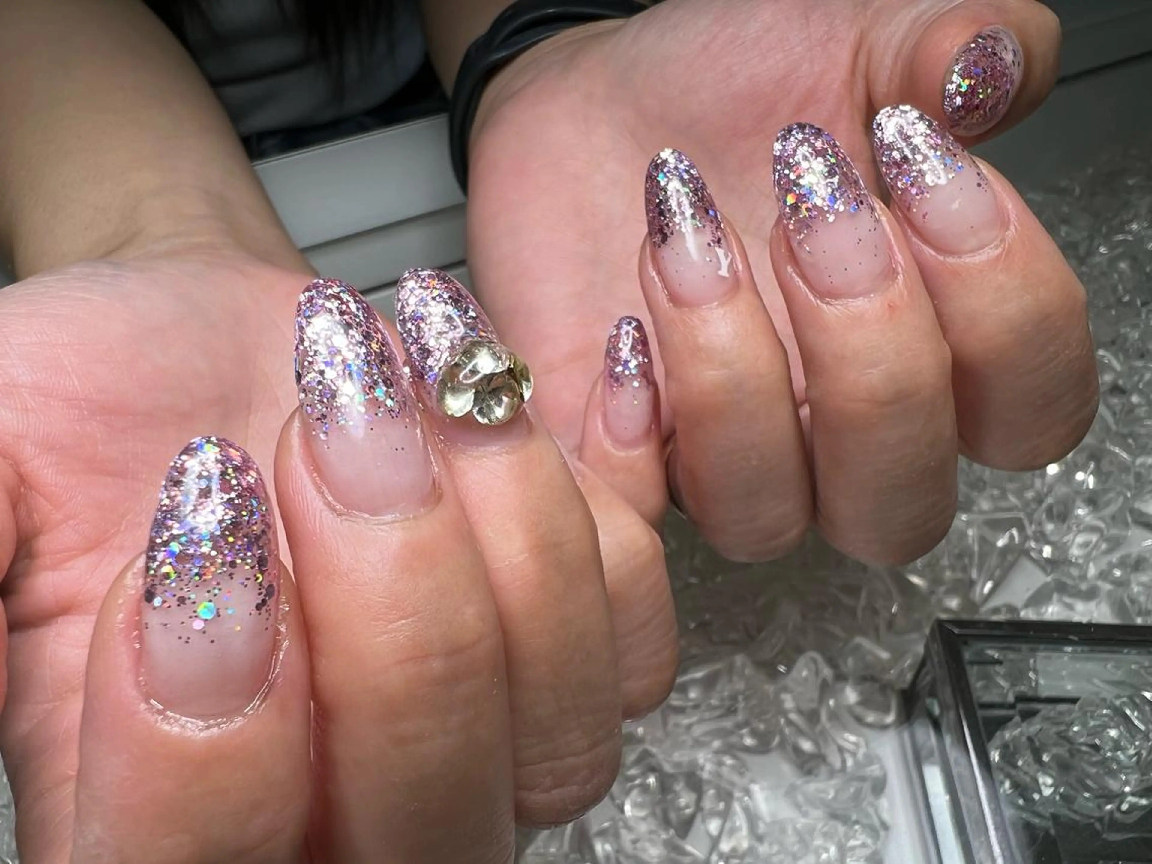 ネイル ハンドネイル ネイルサロンハピーナ自宅サロン所属・金沢 未緒のネイルデザイン