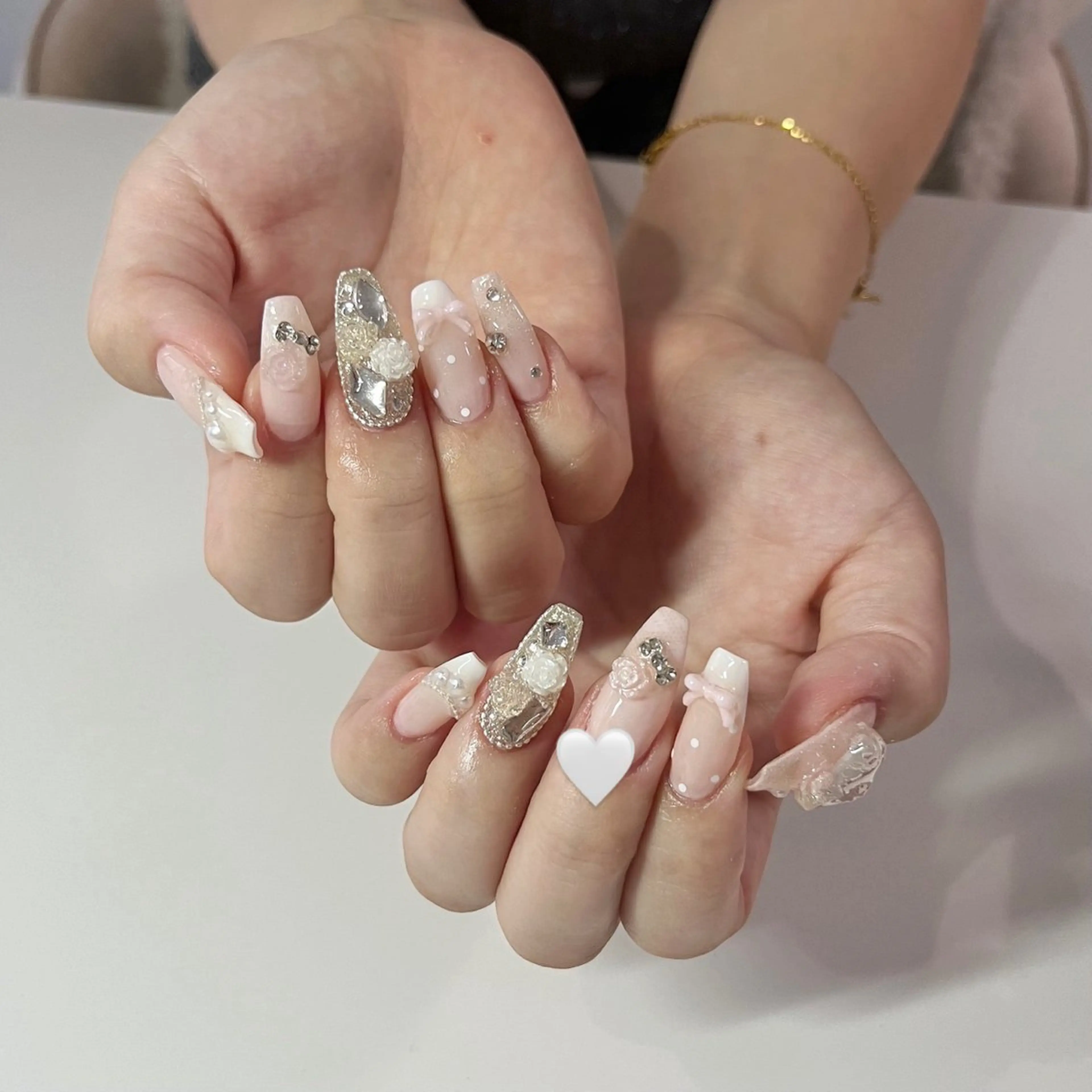 ネイル Luuny nailのネイルデザイン