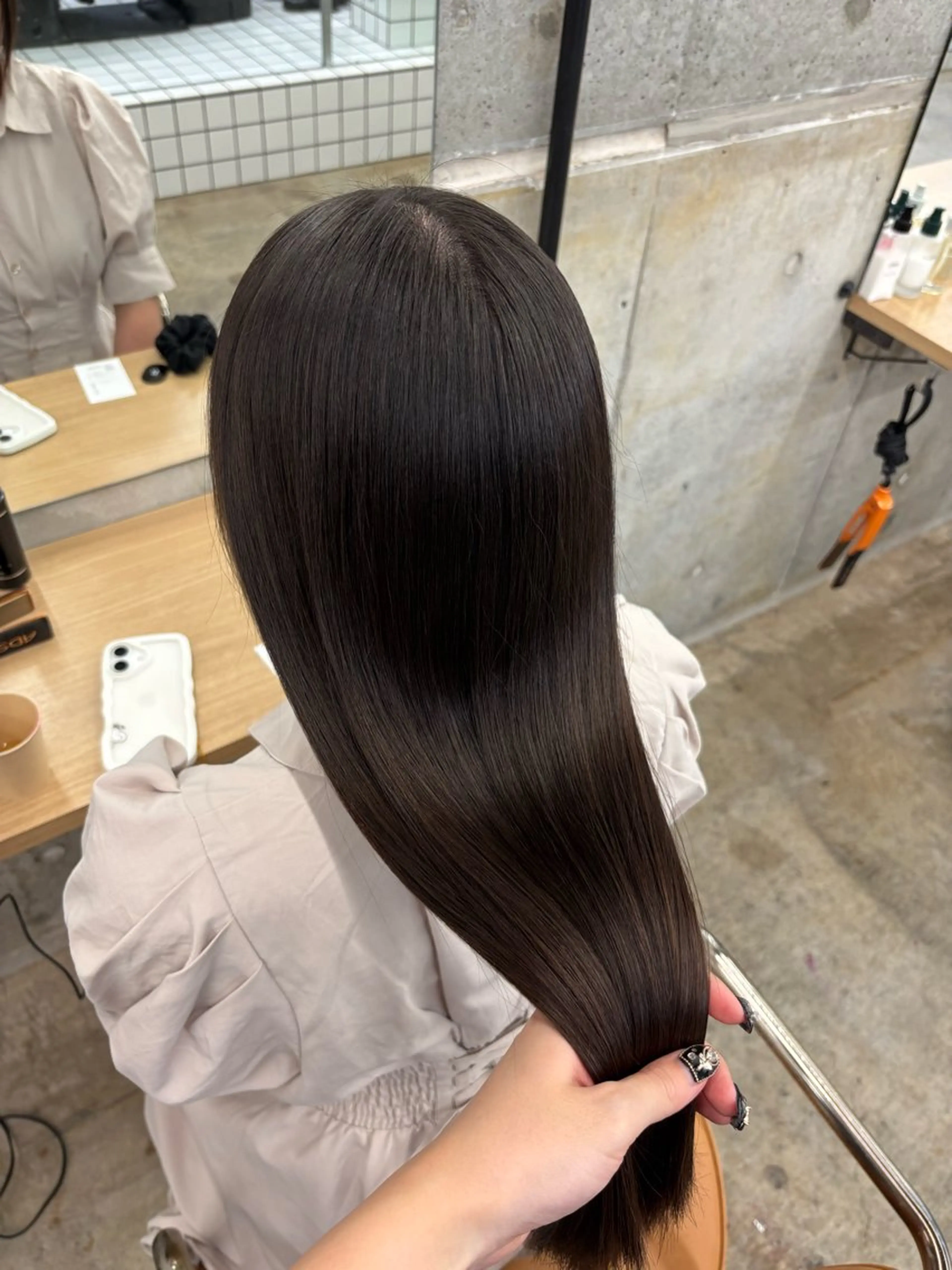 ロング カラー 髪質改善 韓国風ヘア 縮毛矯正 トリートメント ダメージレス艶カラー MISAKI🦋のヘアスタイル