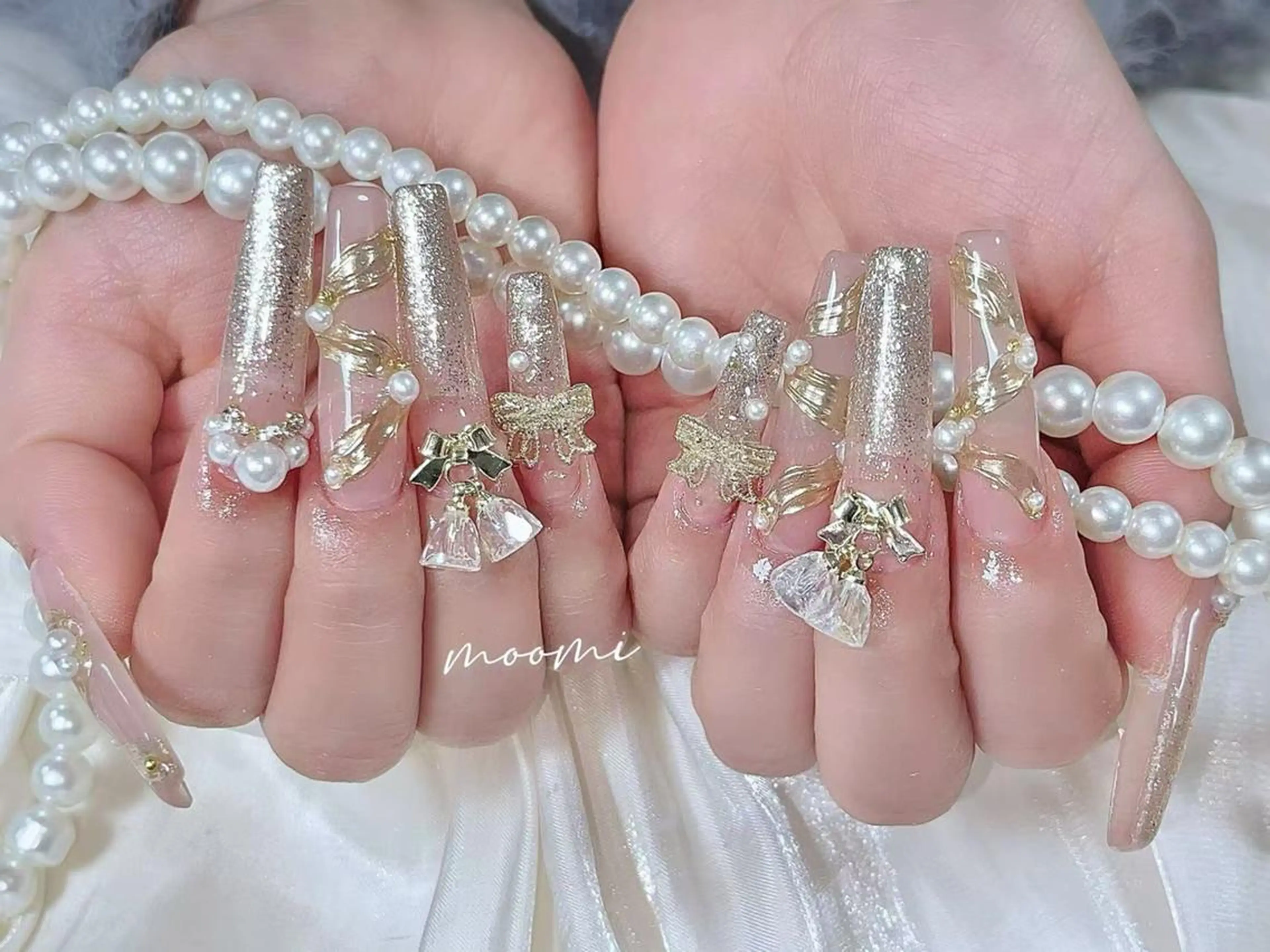 ネイル 長さ出し ジェルネイル グラデーション 韓国ネイル マグネットネイル moomi nail スカルプ専門のネイルデザイン