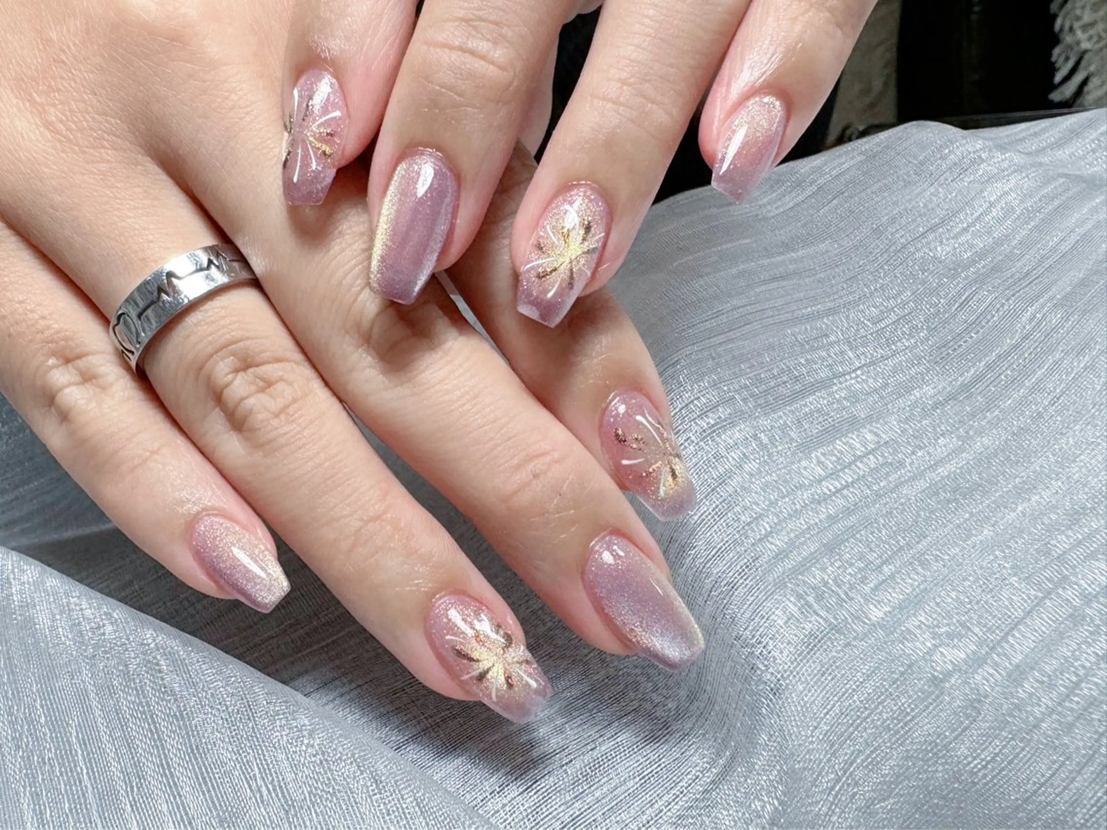 ネイル ハンドネイル ハンドケア 💕Dreamy KIYO💕のネイルデザイン