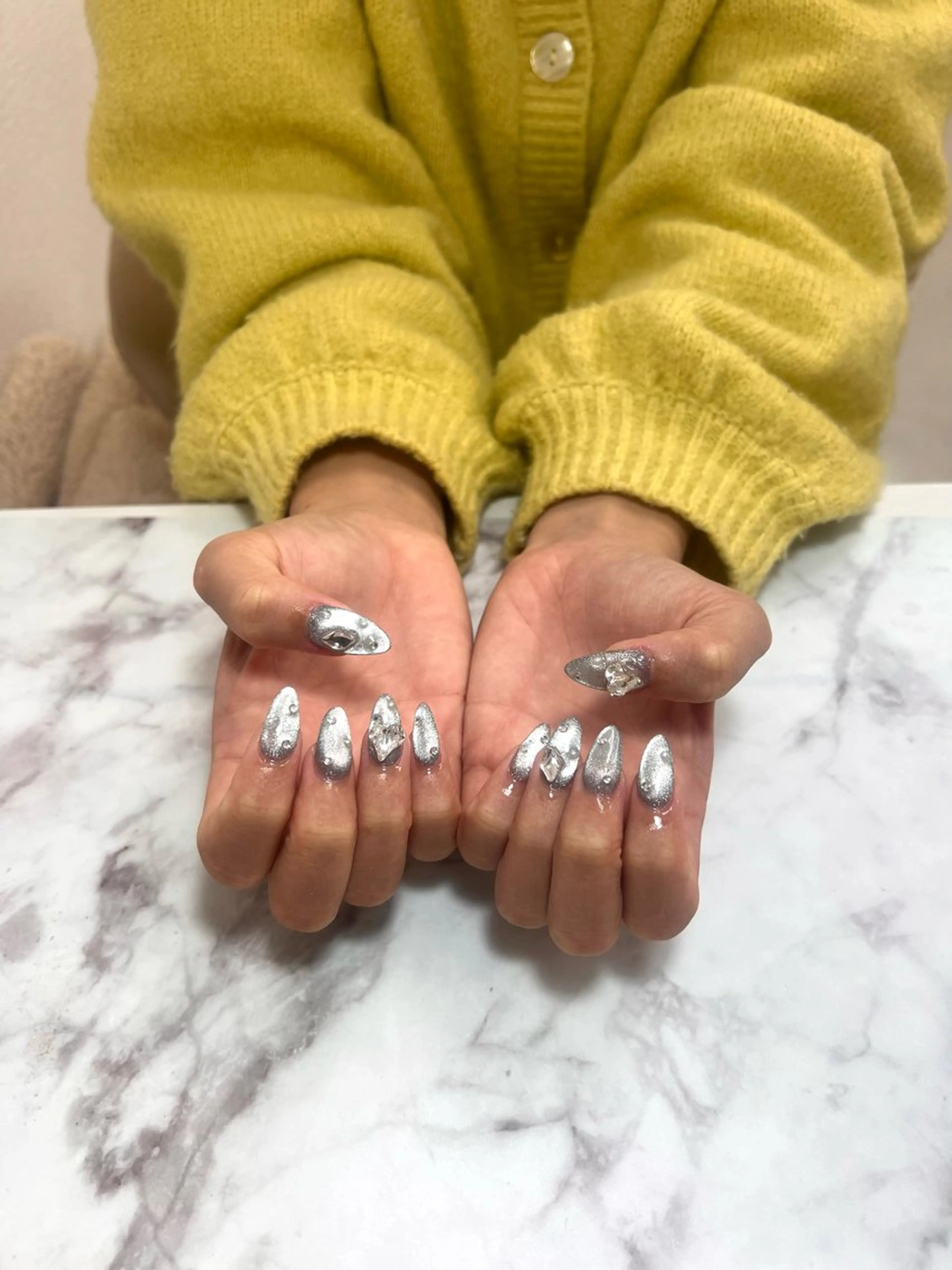 ネイル ジェルネイル マグネットネイル KANOネイリスト/ UNELMA天神のネイルデザイン