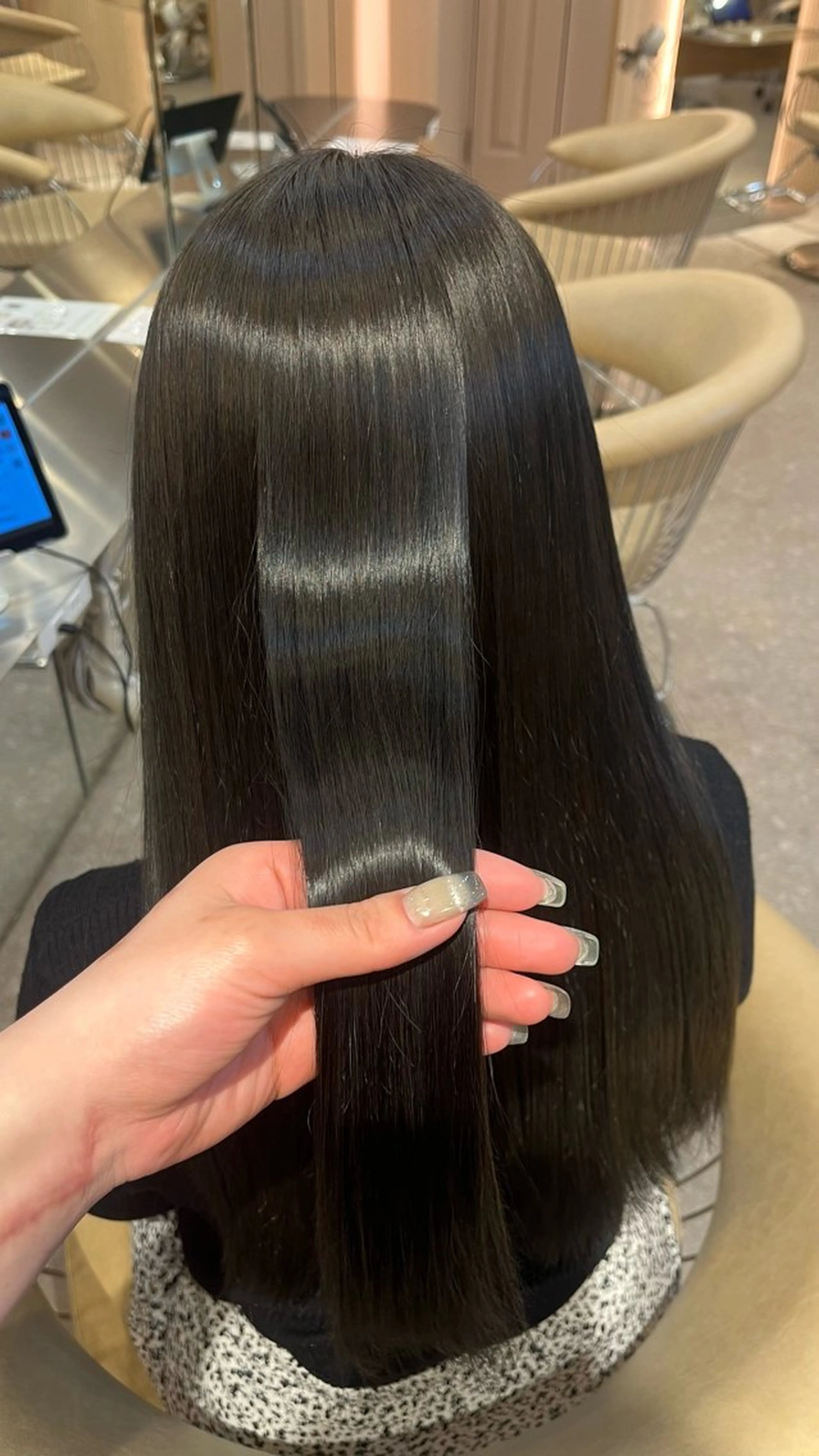 カラー ヘアカラー トリートメント Lelie by artina所属・💚 AKI 💚のヘアスタイル