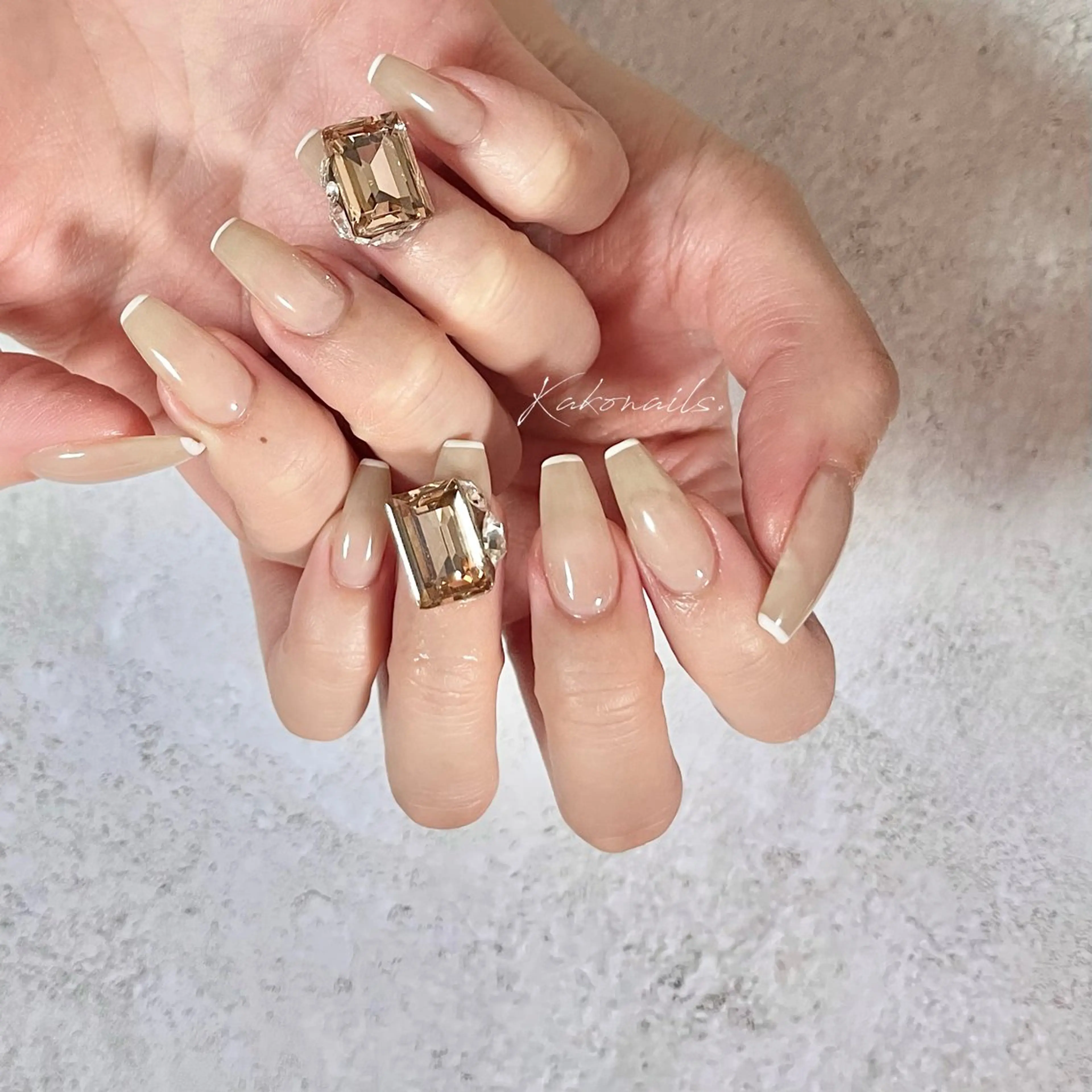 ネイル ハンドネイル フットネイル KAKO momo京橋のネイルデザイン