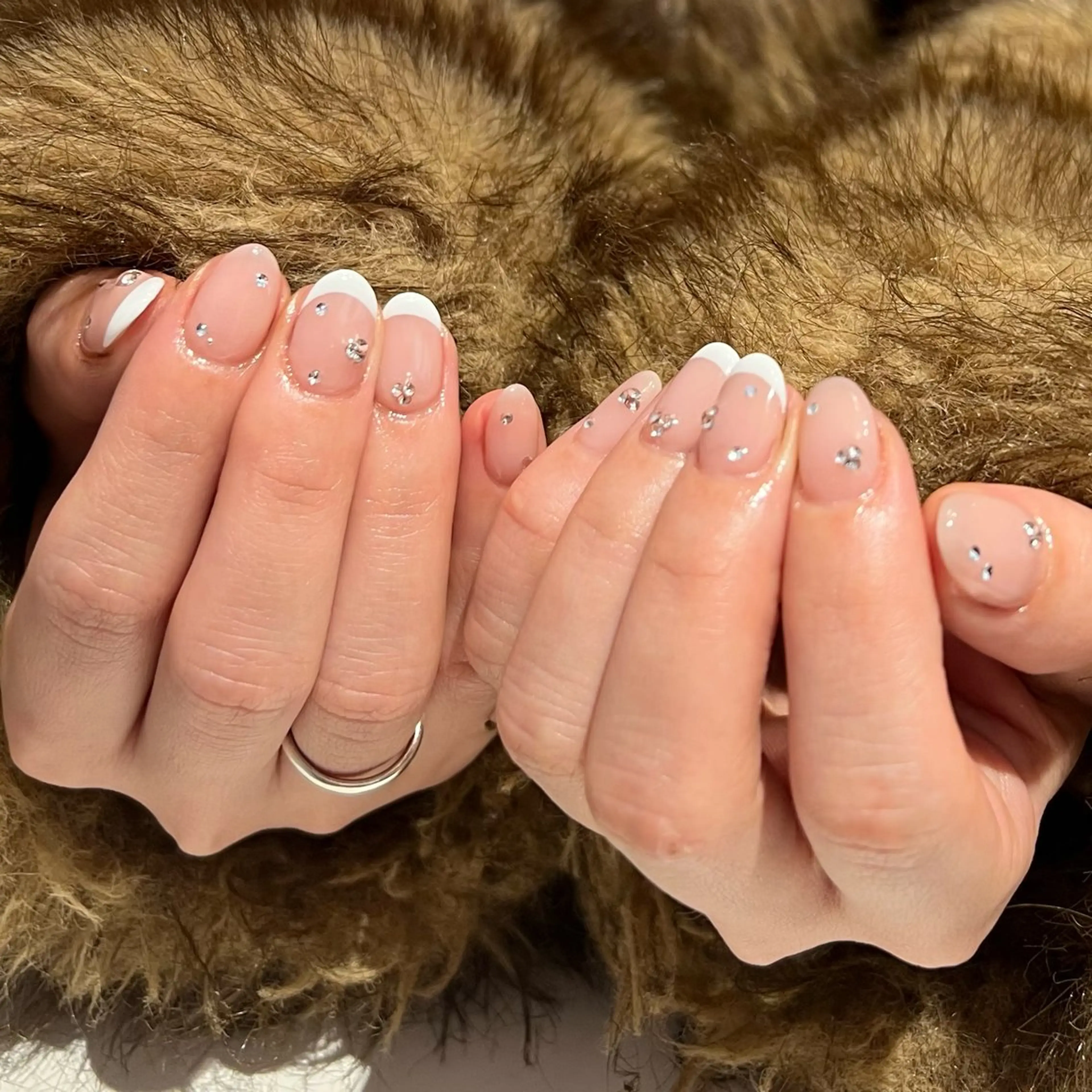 ネイル ハンドネイル 高橋 麻里子のネイルデザイン