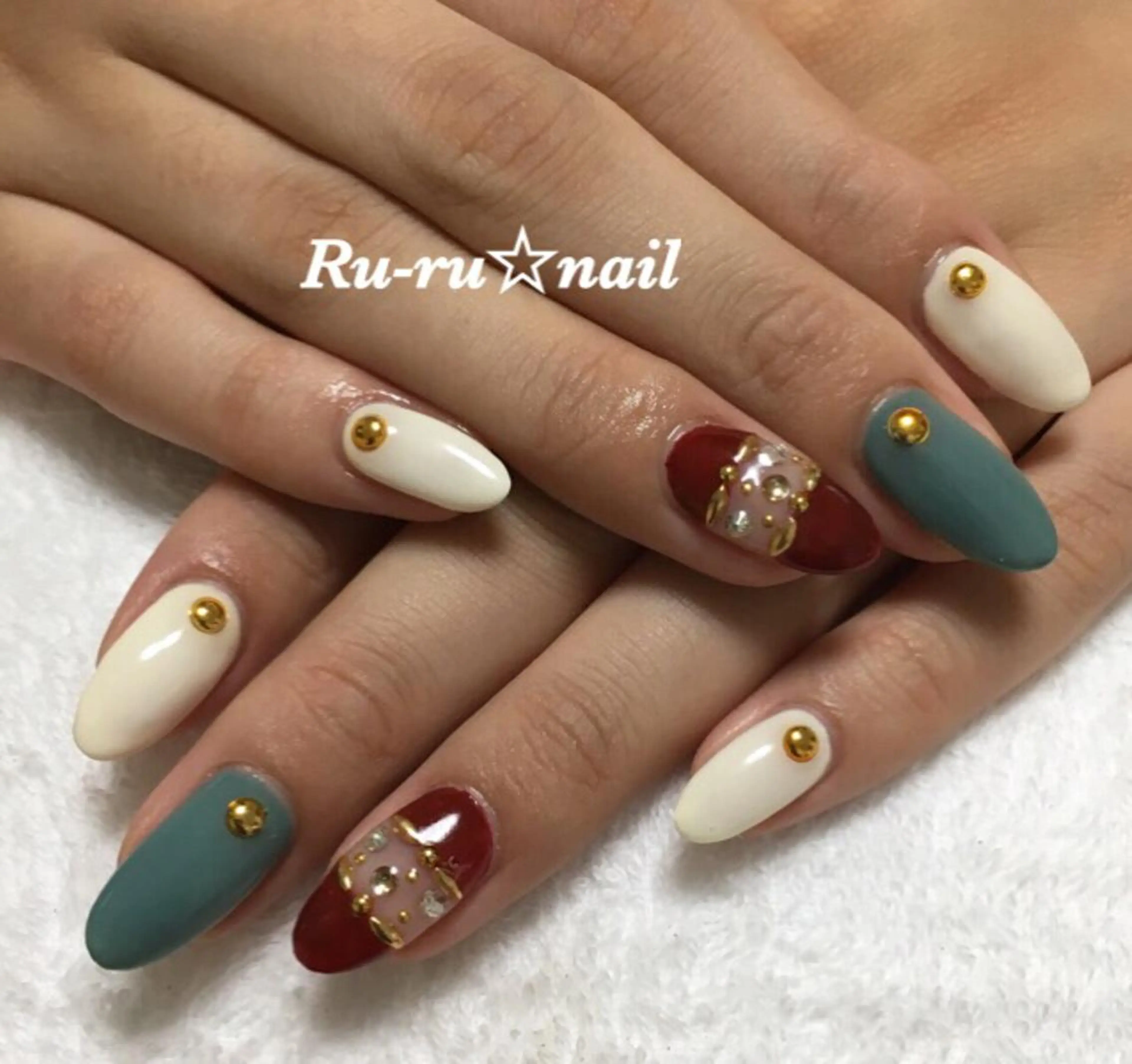 ミディアム ネイル Ru-ru ☆nailのネイルデザイン