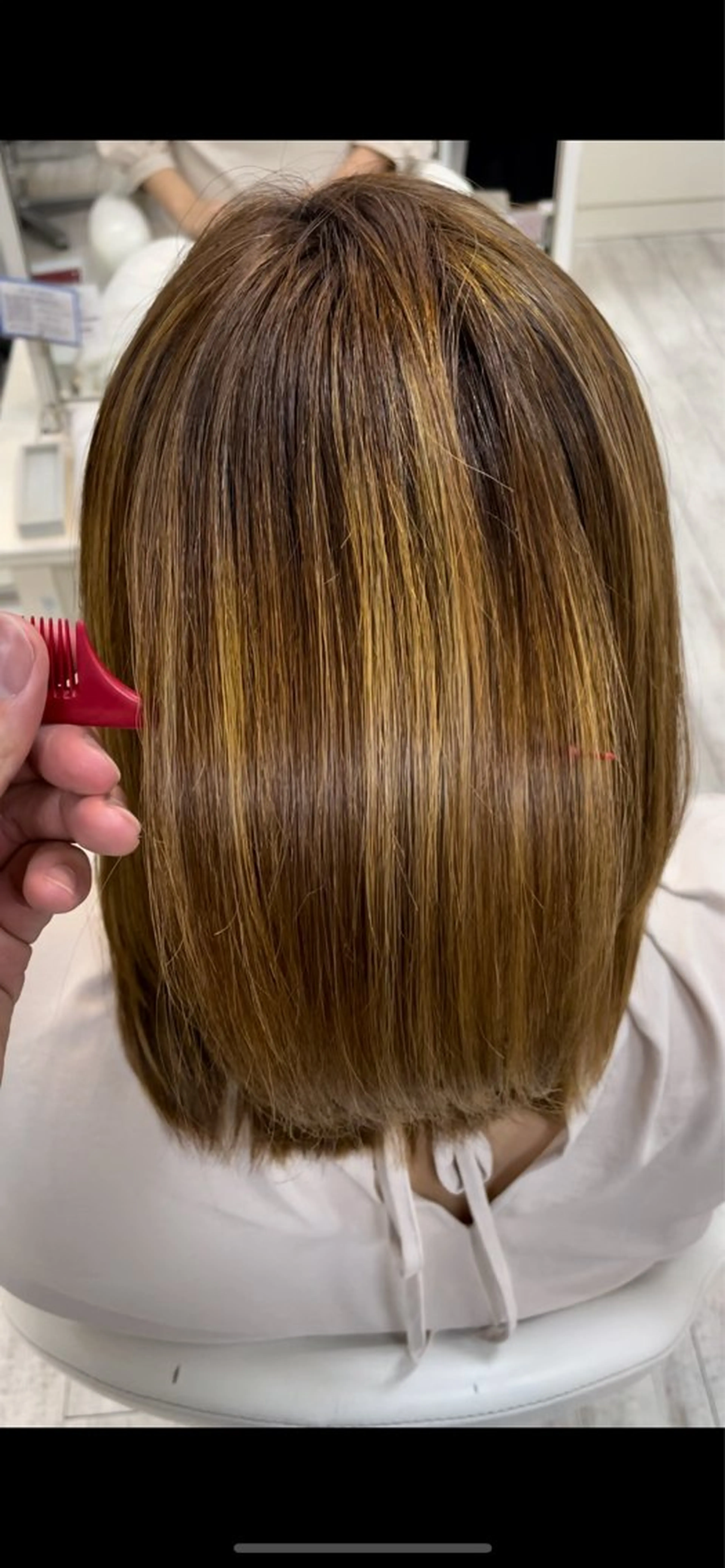 セミロング 酸性ストレート 縮毛矯正 トリートメント 新籾 尚哉のヘアスタイル