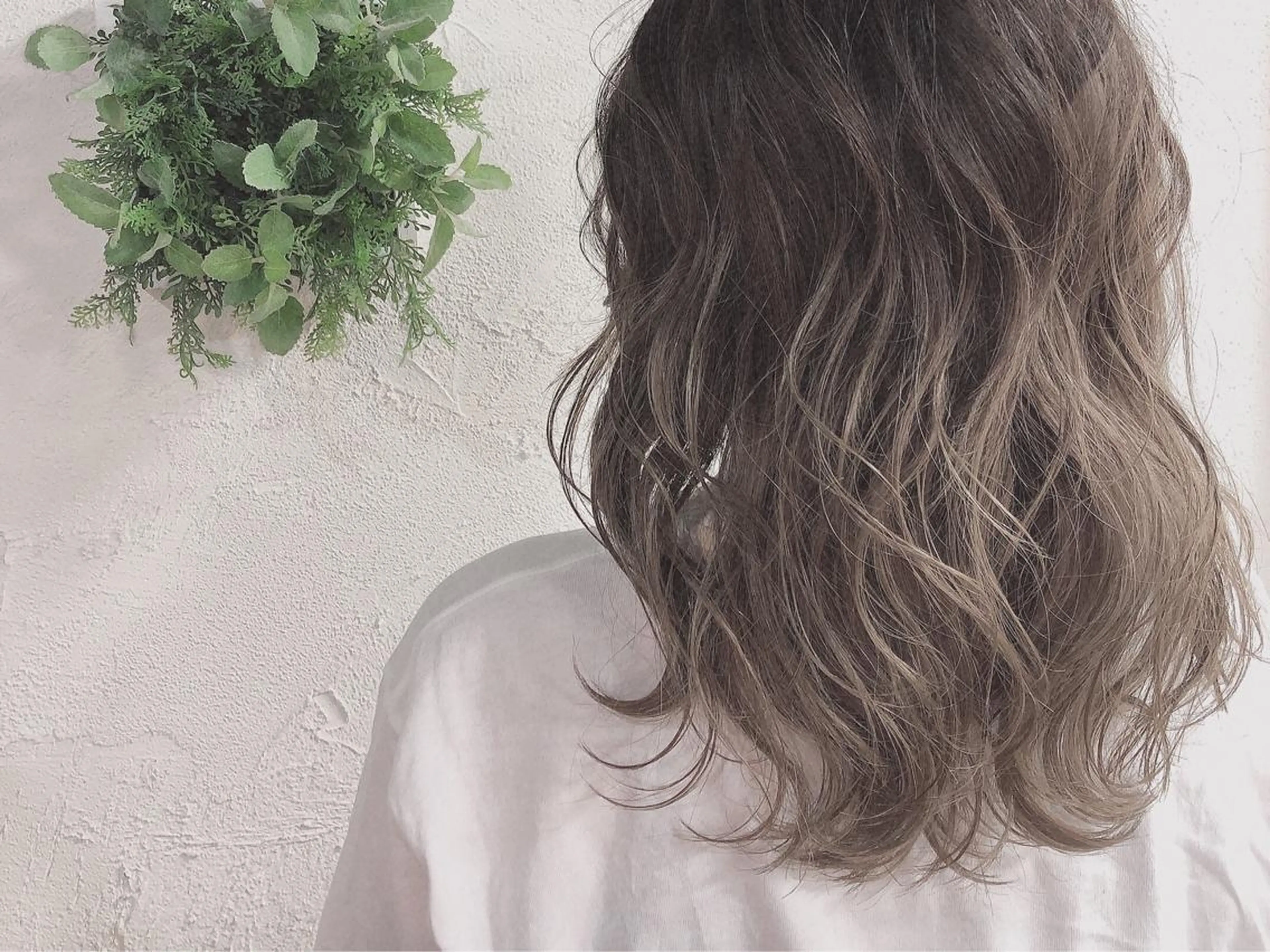 ミディアム ヘアーズベリー 藤本のヘアスタイル